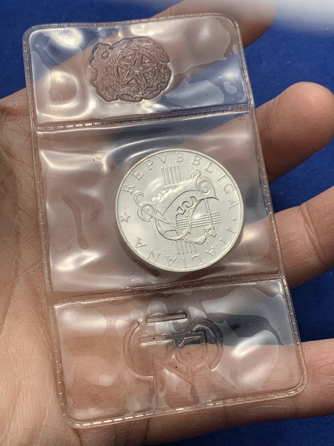 《竞宝斋》第247场-周日，周一 ，周二3场连拍 (全场包邮) 意大利1985年 欧盟音乐节 500里拉银币 封装