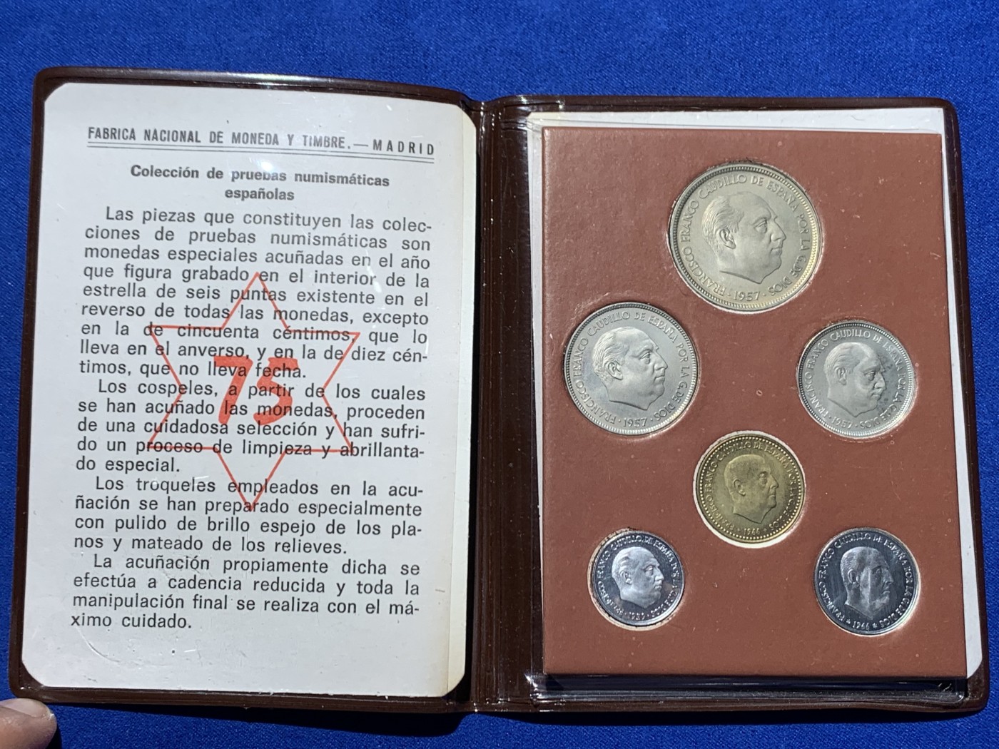 《竞宝斋》第247场-周日，周一 ，周二3场连拍 (全场包邮) 西班牙1975年佛朗哥精制套币