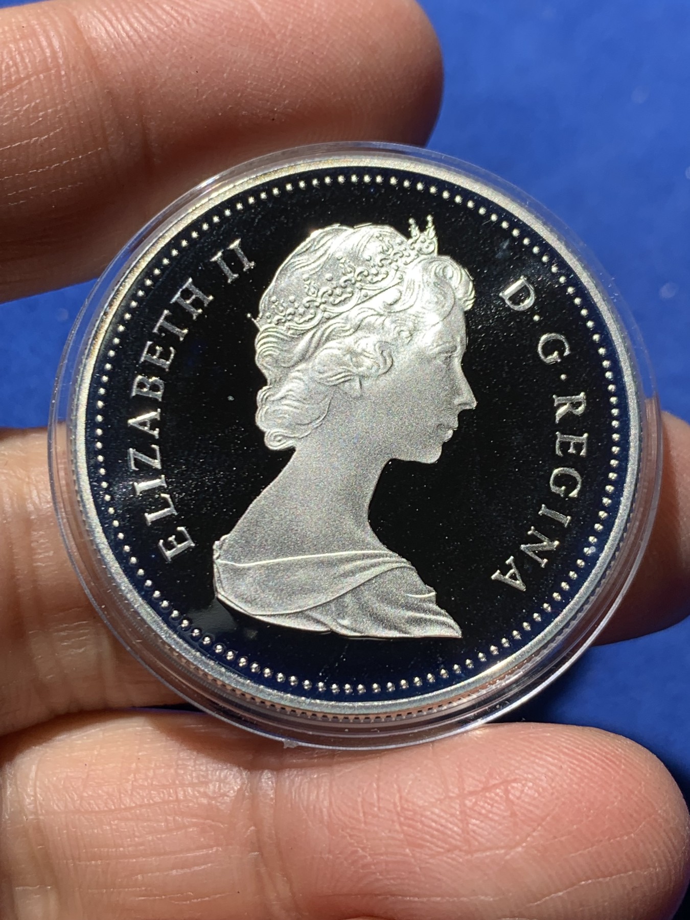 《竞宝斋》第247场-周日，周一 ，周二3场连拍 (全场包邮) 加拿大 1982年 里贾纳市成立100周年 纪念银币 PF 状态 保存的不错 40年了