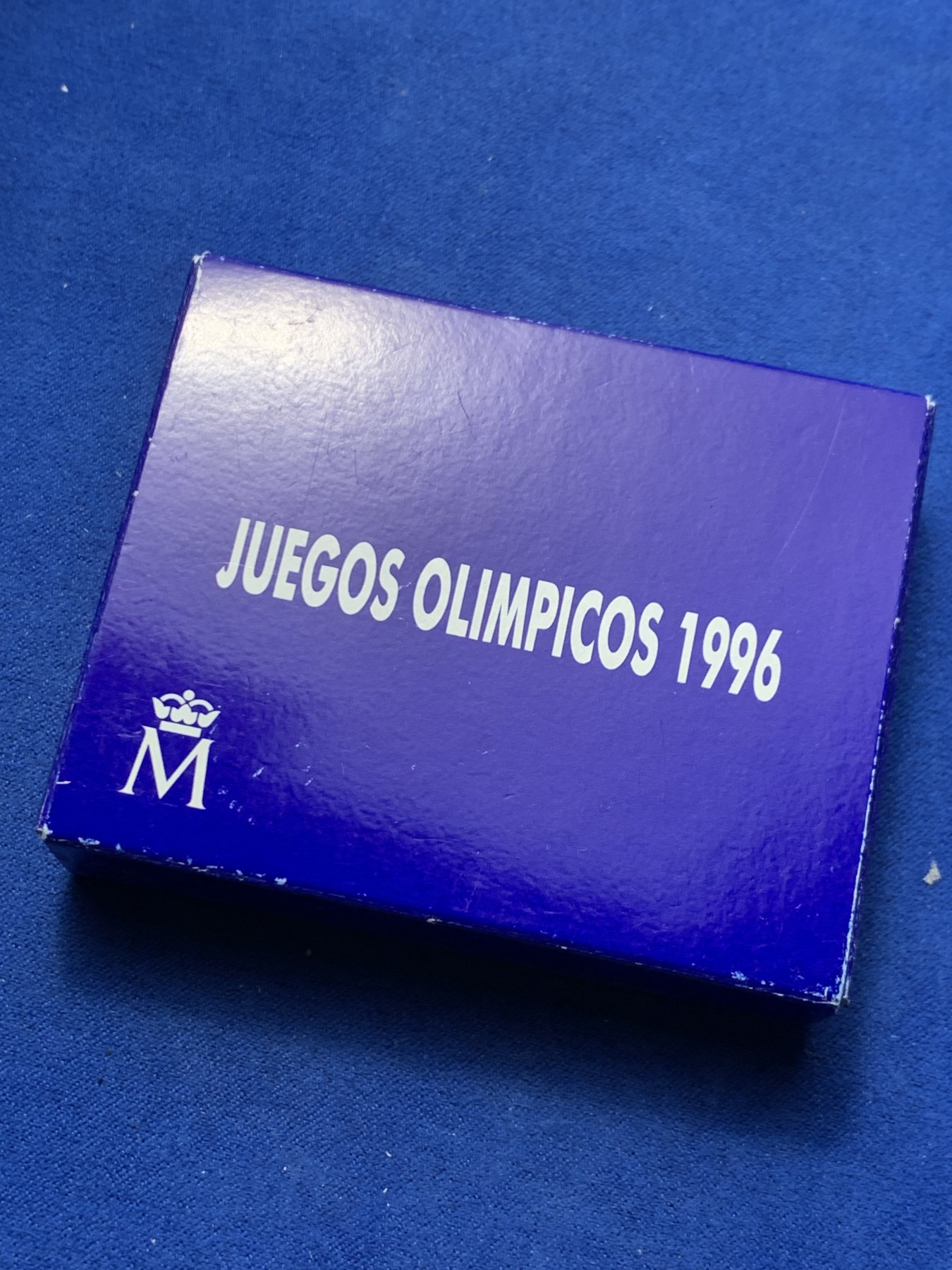 《竞宝斋》第247场-周日，周一 ，周二3场连拍 (全场包邮) 西班牙1996年奥运火炬1000比塞塔精制银币