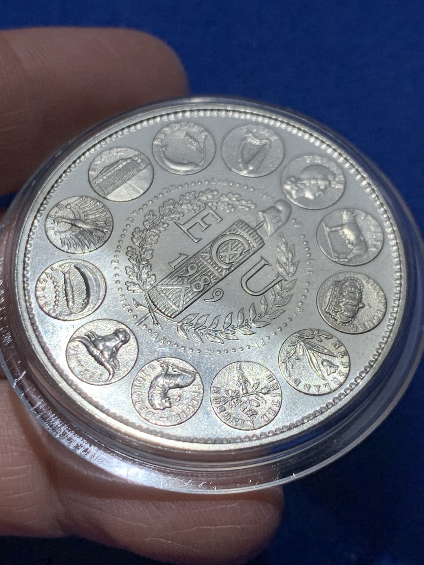 《竞宝斋》第247场-周日，周一 ，周二3场连拍 (全场包邮) 法国1989年 试铸镍币 克朗型