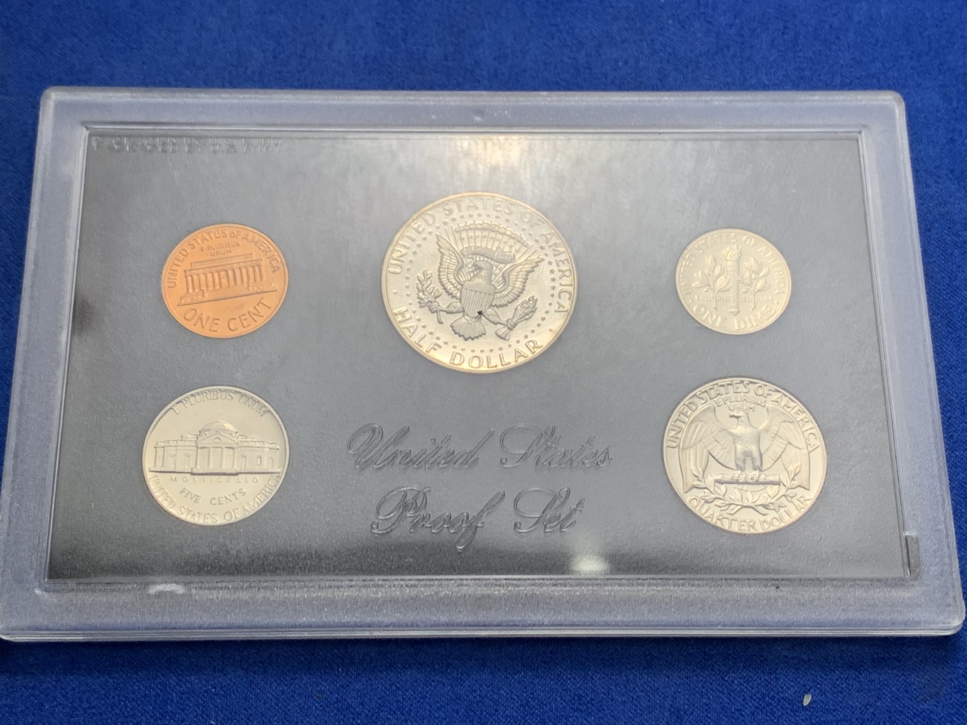 《竞宝斋》第247场-周日，周一 ，周二3场连拍 (全场包邮) PROOF封装 美国1972年5枚装精制套币