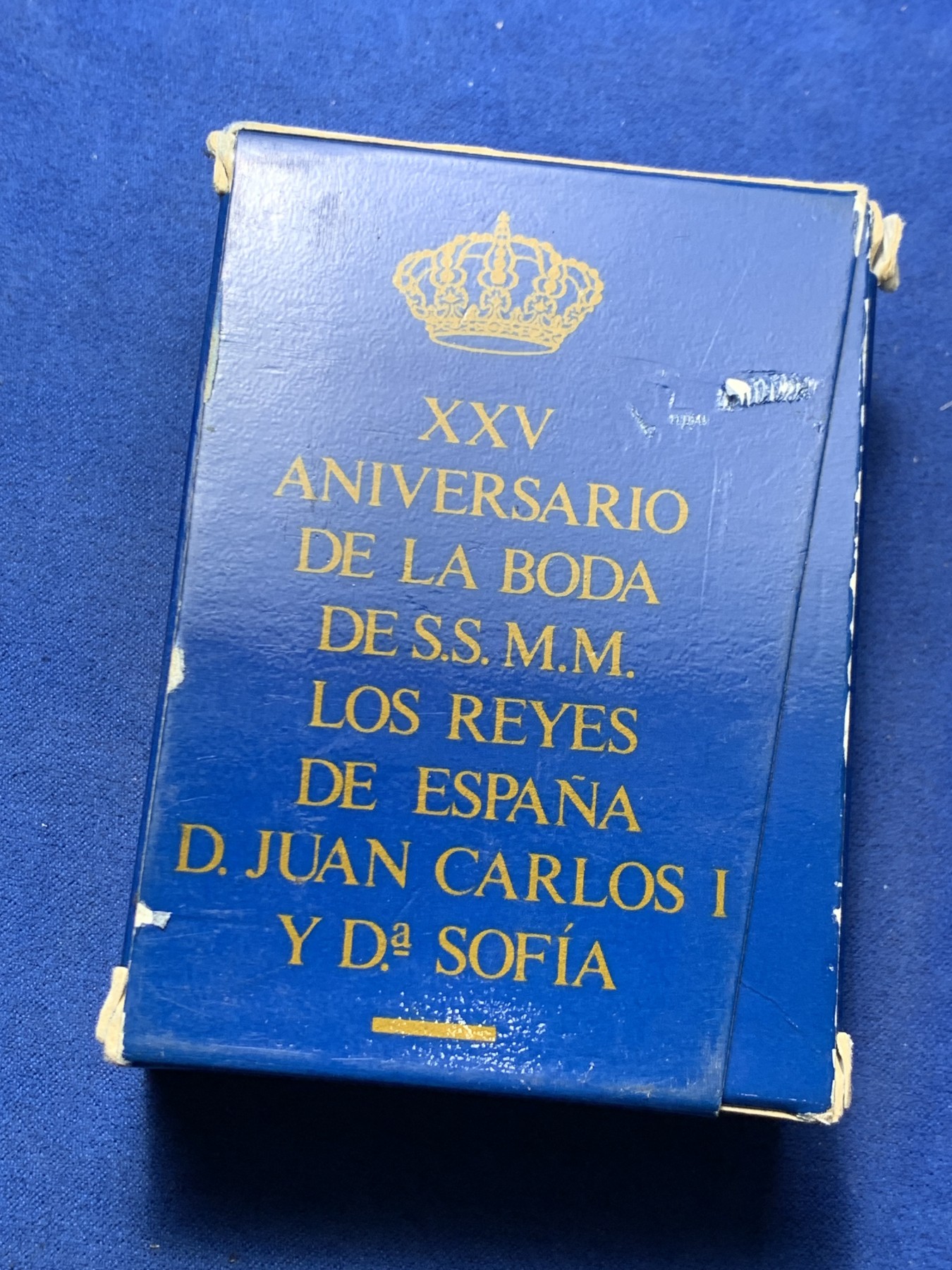《竞宝斋》第247场-周日，周一 ，周二3场连拍 (全场包邮) 西班牙1987年 一组六枚试铸币和章 其中两枚是银制 带证书 原包装很少见
