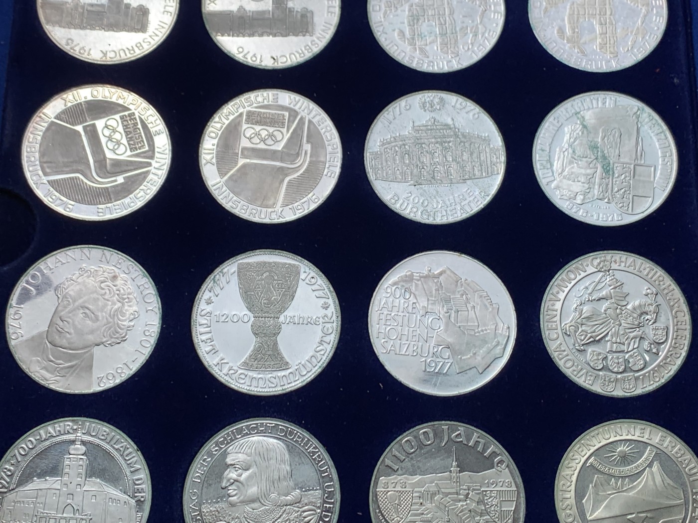 《竞宝斋》第247场-周日，周一 ，周二3场连拍 (全场包邮) 奥地利 100先令 24枚套 单枚重量 23.93克 640银 非常难得一套 极少见