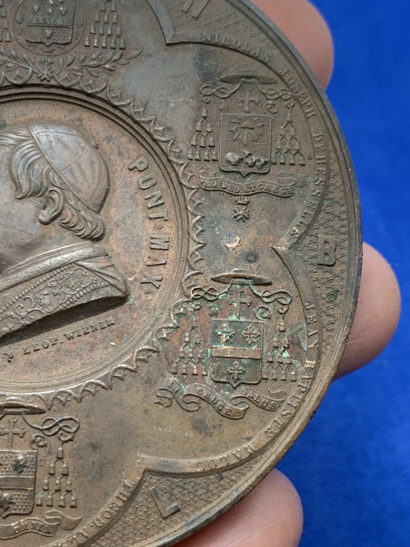 《竞宝斋》第247场-周日，周一 ，周二3场连拍 (全场包邮) 教皇 庇护九世 大铜章 70.5mm 136克 细节丰富 巨大