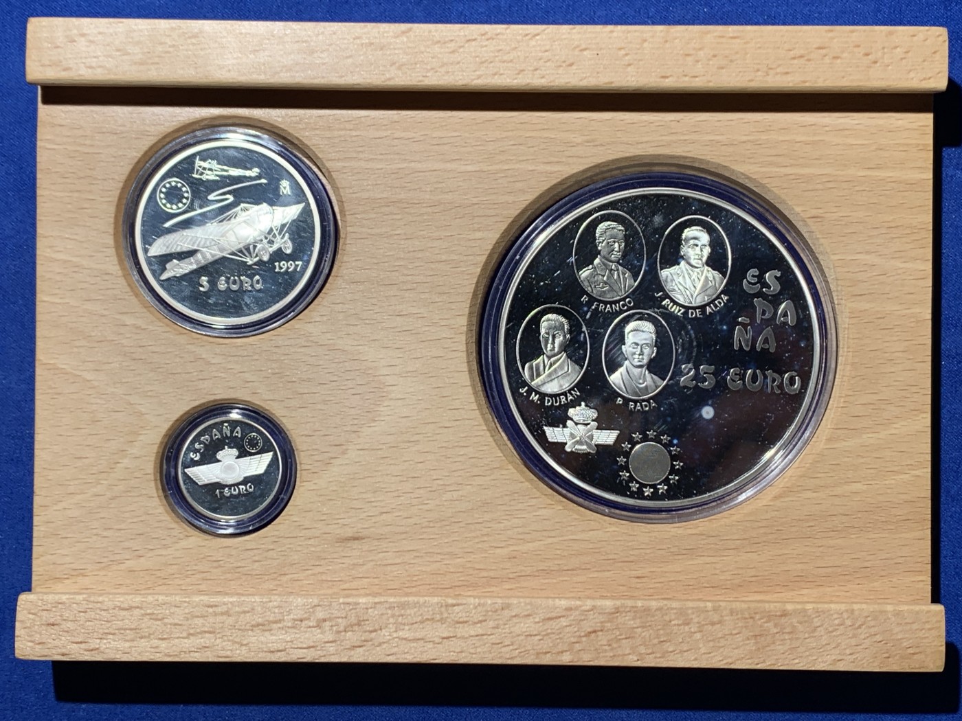 《竞宝斋》第247场-周日，周一 ，周二3场连拍 (全场包邮) 西班牙1997年 飞机系列 6.72+33.62+168.75=209.09 925银 整套难得