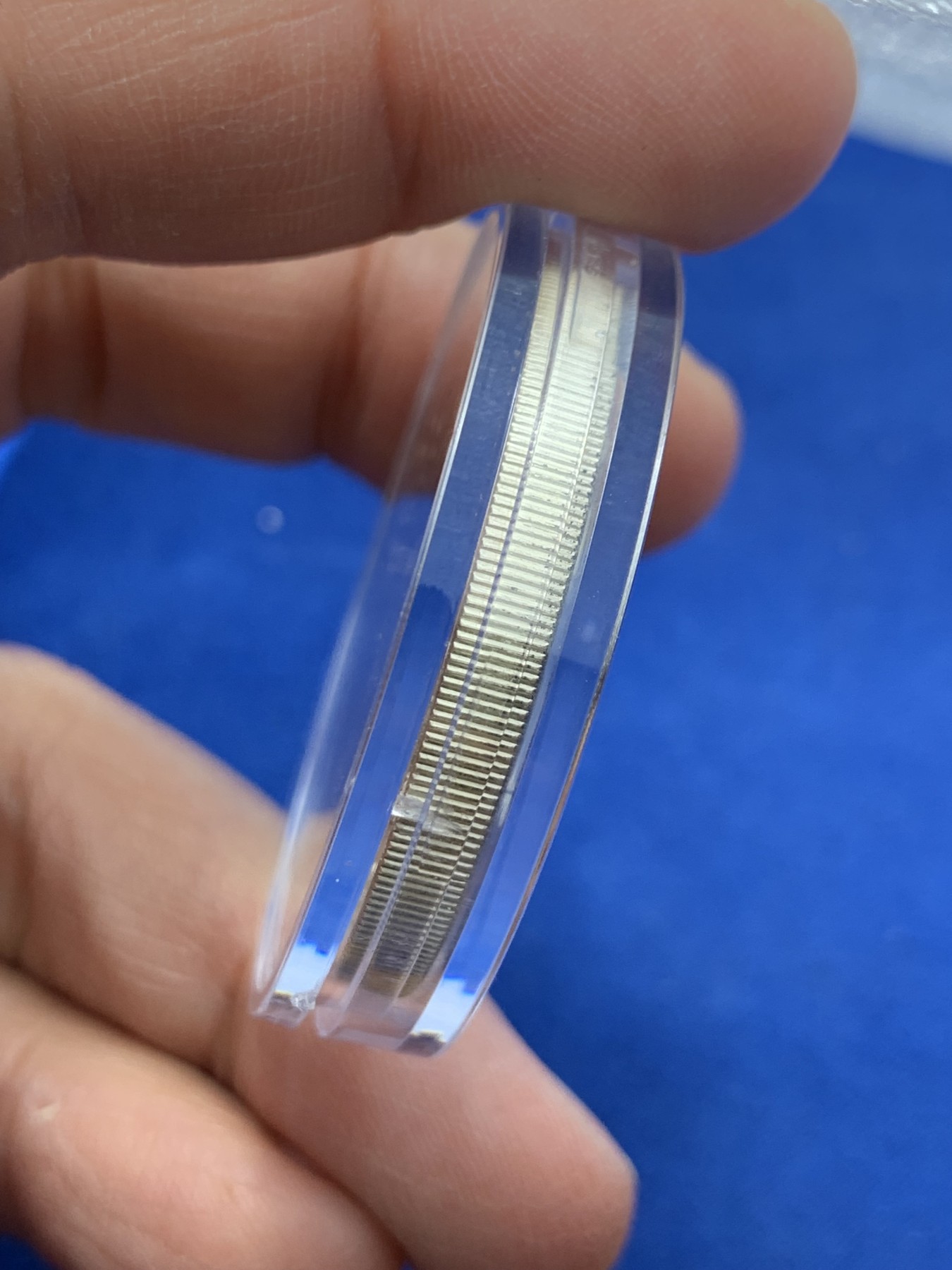 《竞宝斋》第247场-周日，周一 ，周二3场连拍 (全场包邮) 意大利1992年 ECU大银币 精制proof 木盒子证书 50克 925银