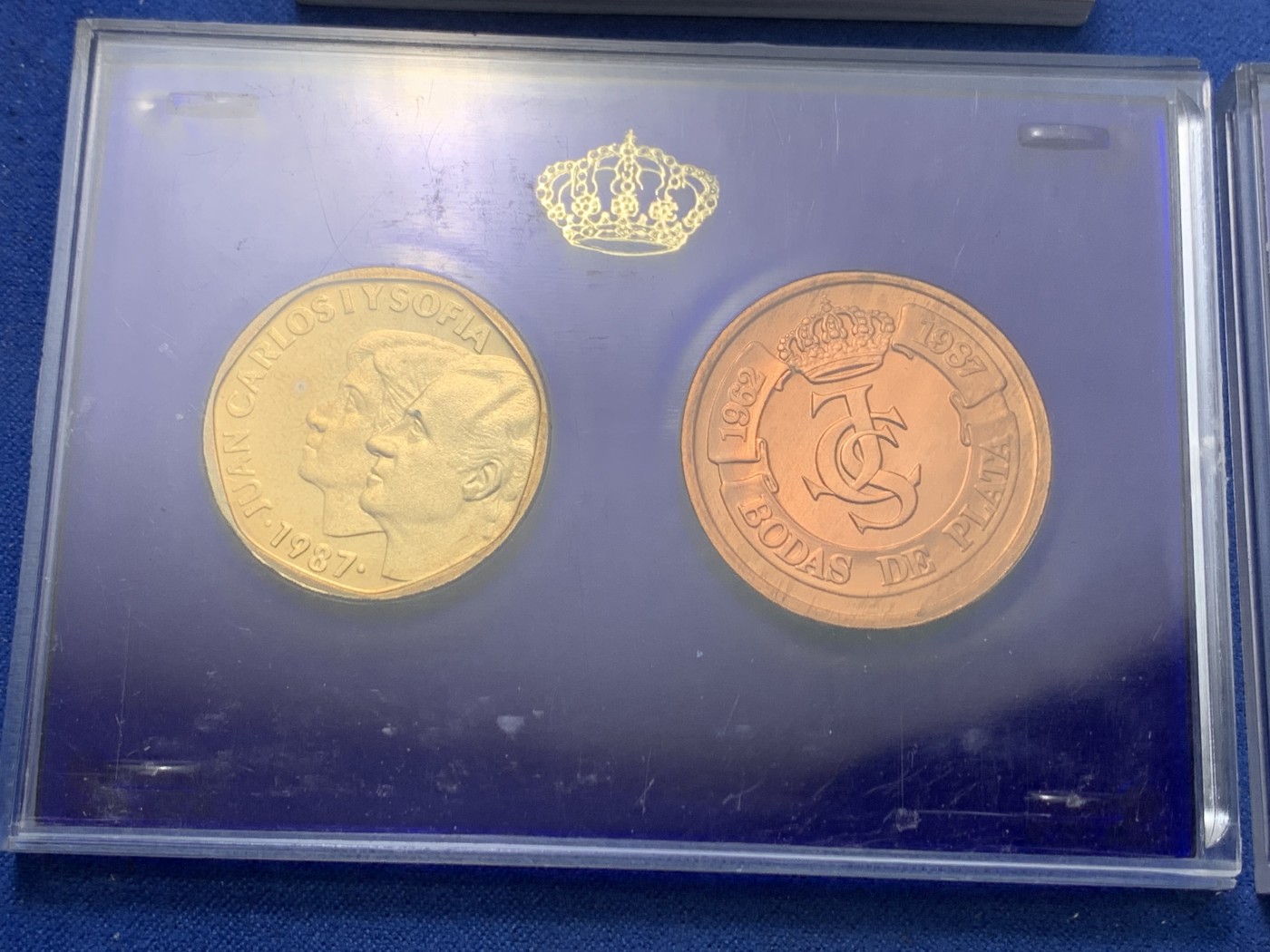 《竞宝斋》第247场-周日，周一 ，周二3场连拍 (全场包邮) 西班牙1987年 一组六枚试铸币和章 其中两枚是银制 带证书 原包装很少见