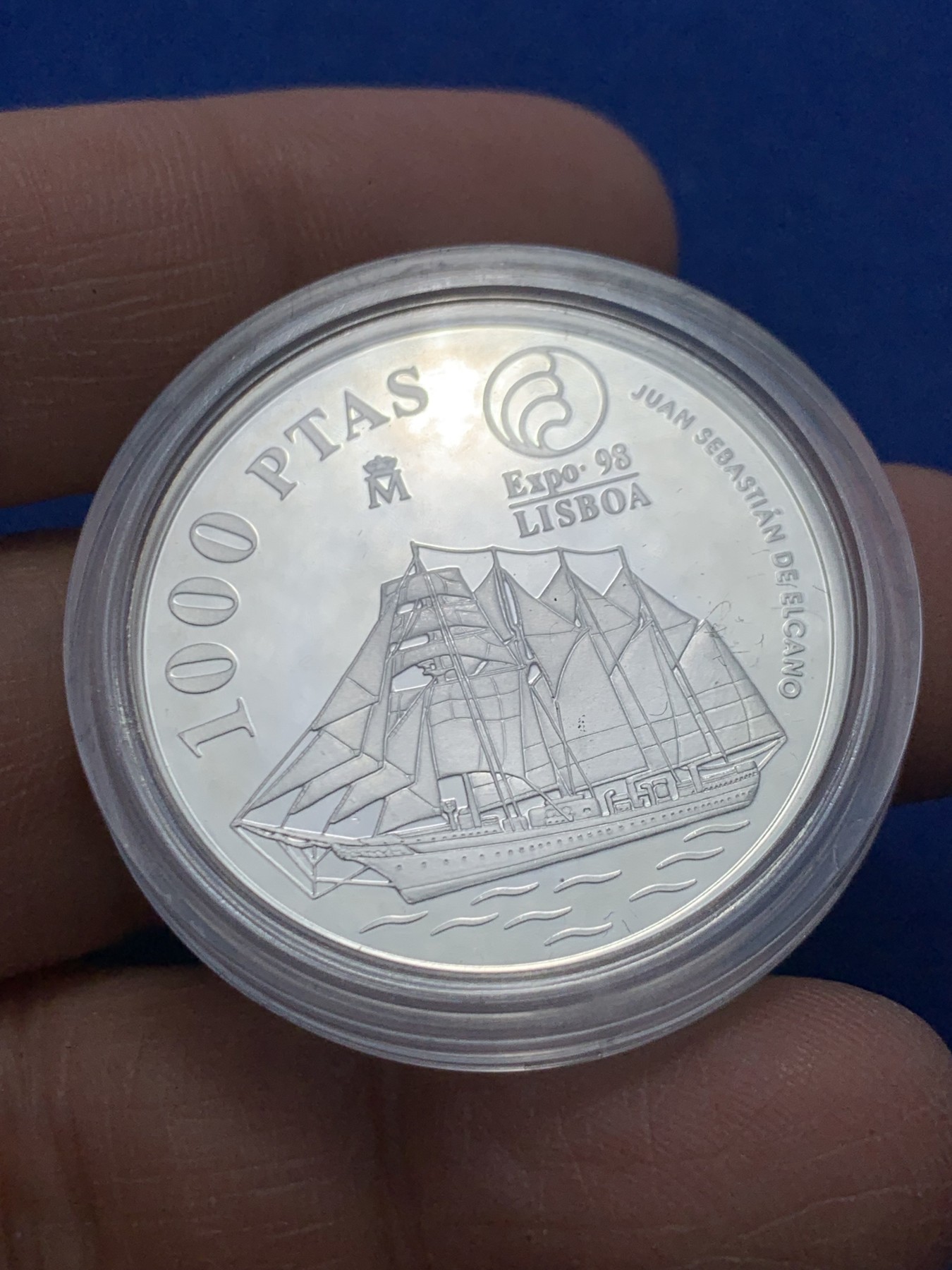 《竞宝斋》第247场-周日，周一 ，周二3场连拍 (全场包邮) 原盒证书 西班牙1998年 大帆船 1000比塞塔精制银币 稀少