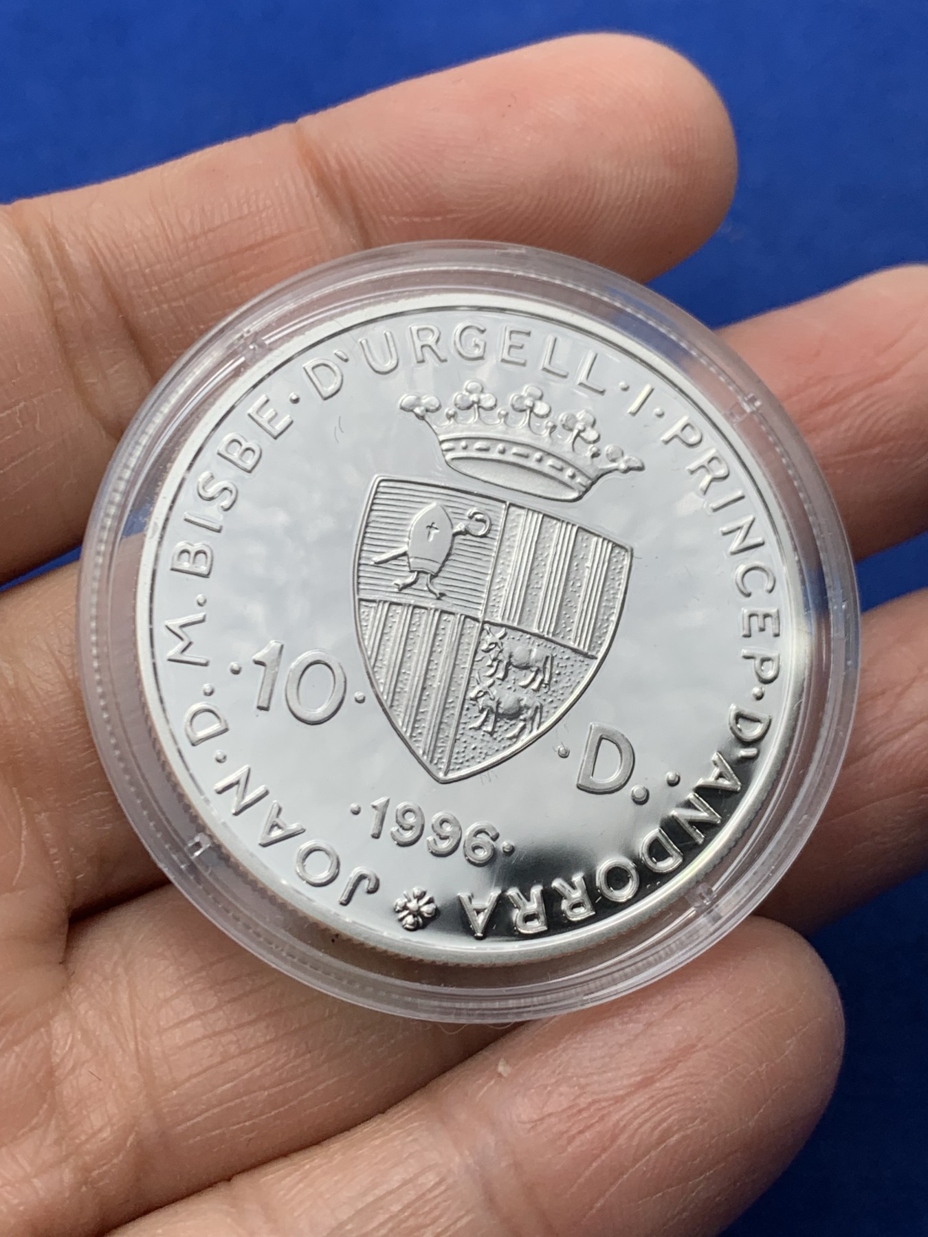 《竞宝斋》第247场-周日，周一 ，周二3场连拍 (全场包邮) 安道尔1996年 动物系列 海狮 10第纳尔精制大银币 925银，31.47克