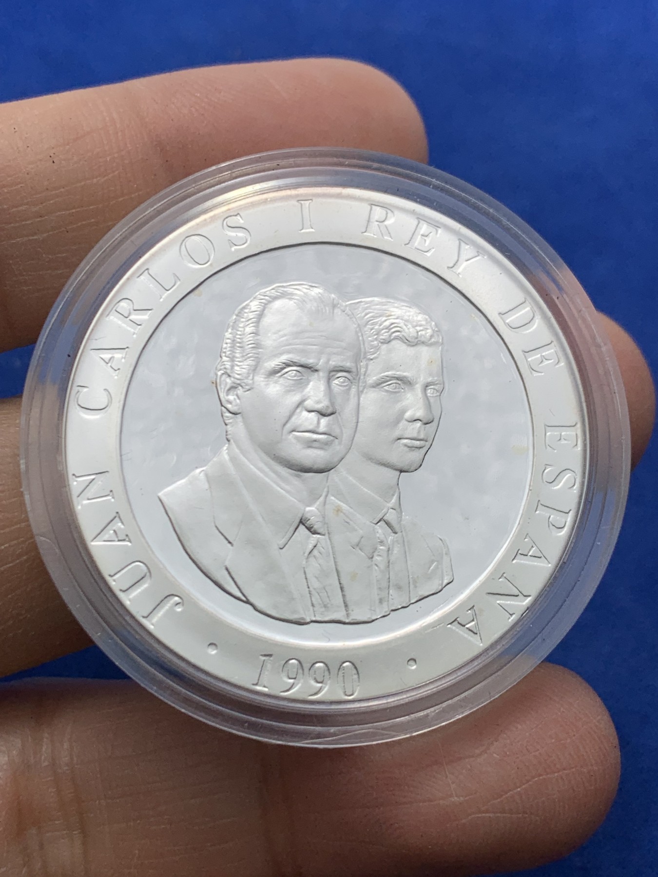 《竞宝斋》第247场-周日，周一 ，周二3场连拍 (全场包邮) 西班牙 1990 奥运纪念 跑男 2000比塞塔银币 27克 925银