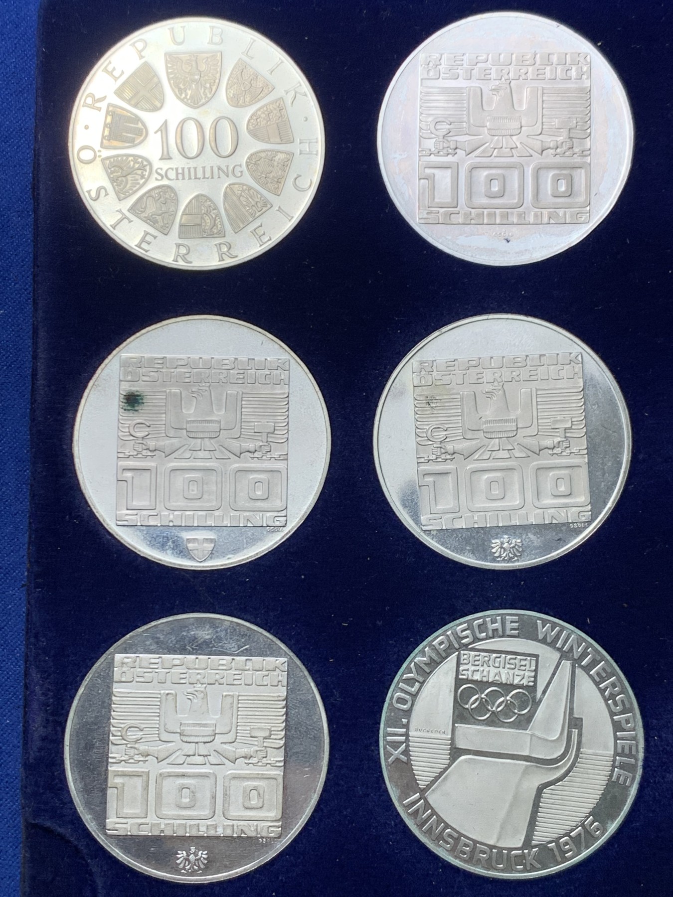 《竞宝斋》第247场-周日，周一 ，周二3场连拍 (全场包邮) 奥地利 100先令 24枚套 单枚重量 23.93克 640银 非常难得一套 极少见