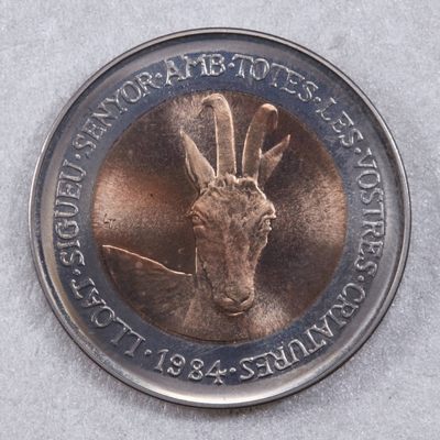 S&S Numismatic世界钱币-拍卖 第107期  - 安道尔1984年 比利牛斯山脉羚羊 2第纳尔双色纪念币  发行量5000枚
