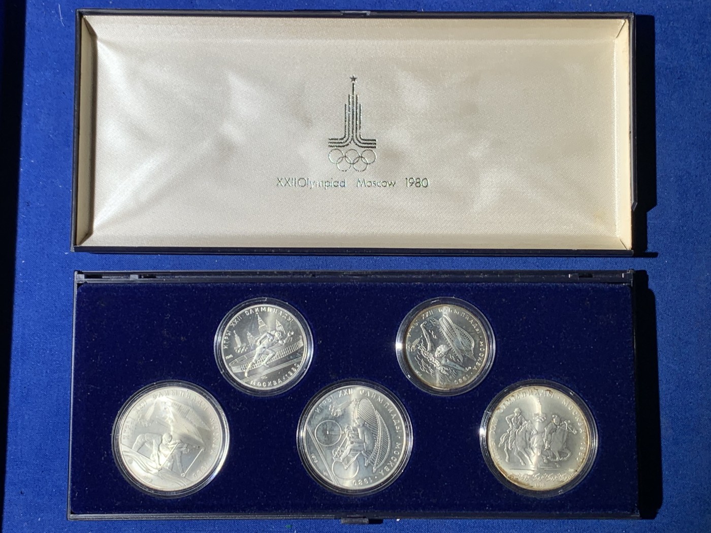 《竞宝斋》第247场-周日，周一 ，周二3场连拍 (全场包邮) 前苏联 奥运 银币5枚套 含3枚10卢布 2枚5卢布 保存的不错 细节见图