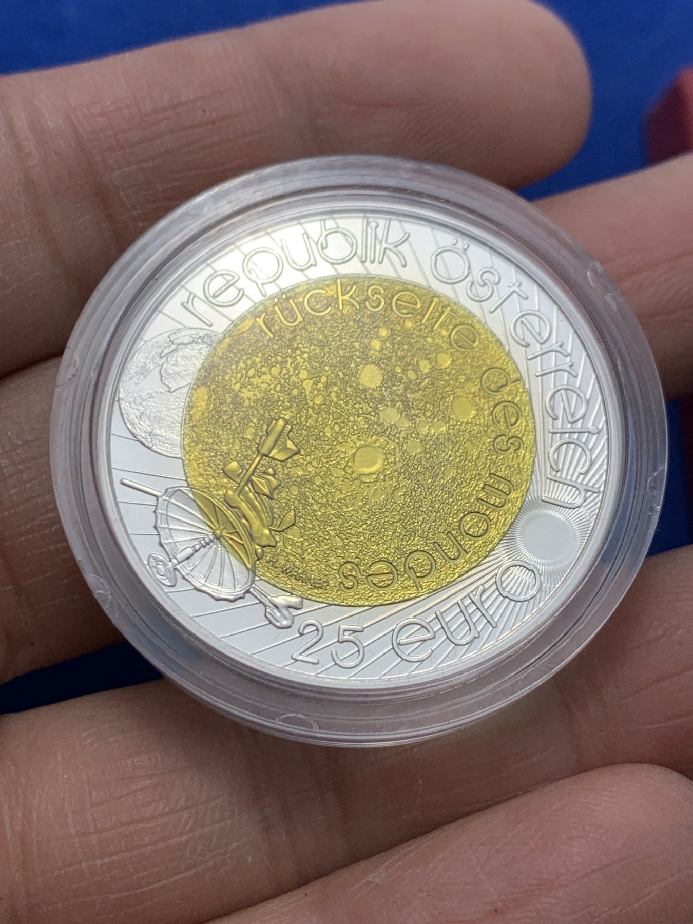 《竞宝斋》第247场-周日，周一 ，周二3场连拍 (全场包邮) 奥地利2009年国际天文年伽利略天文观测400周年银铌双金属镶嵌纪念币