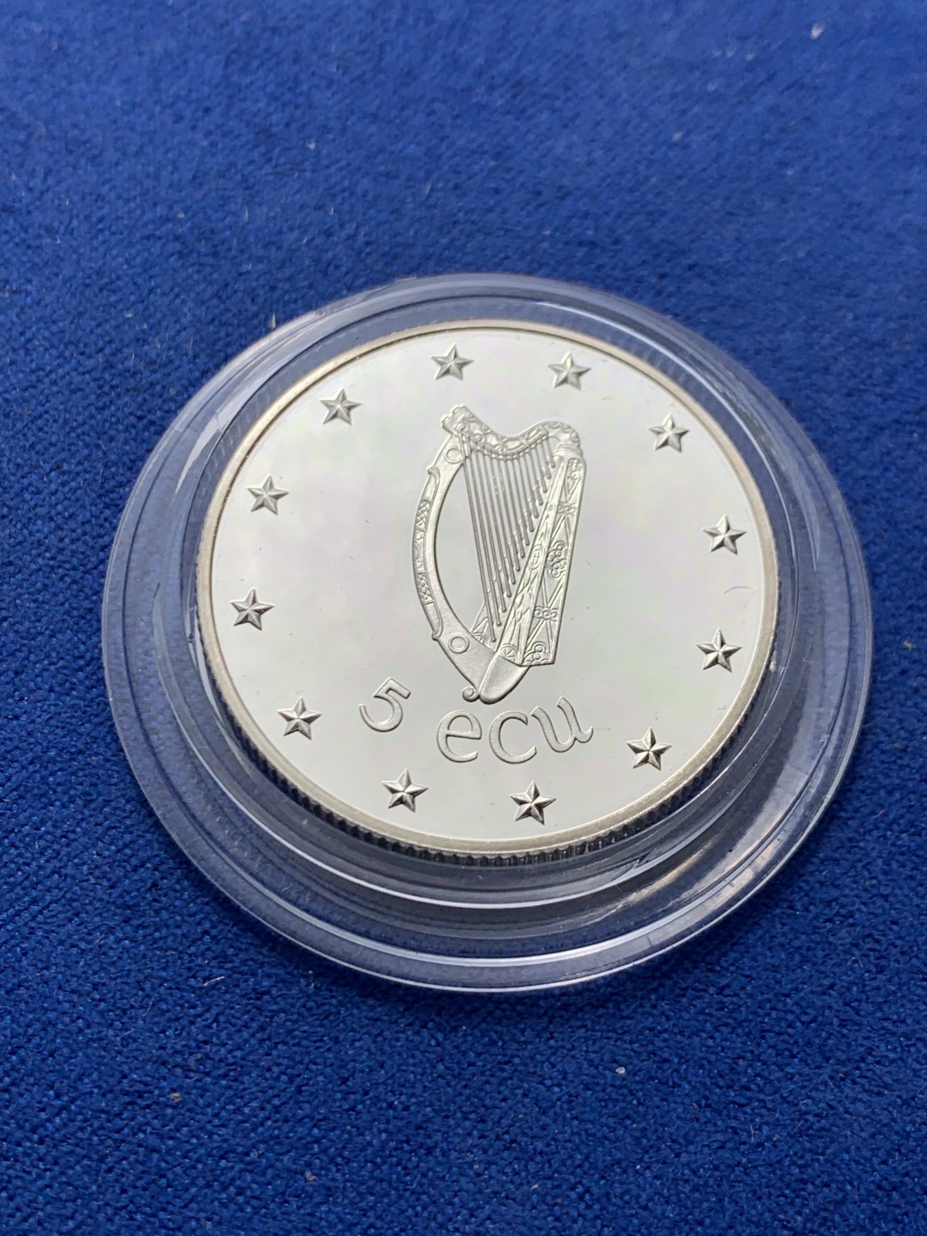 《竞宝斋》第247场-周日，周一 ，周二3场连拍 (全场包邮) 原盒证 爱尔兰1990年 小鹿5艾古精制大银币