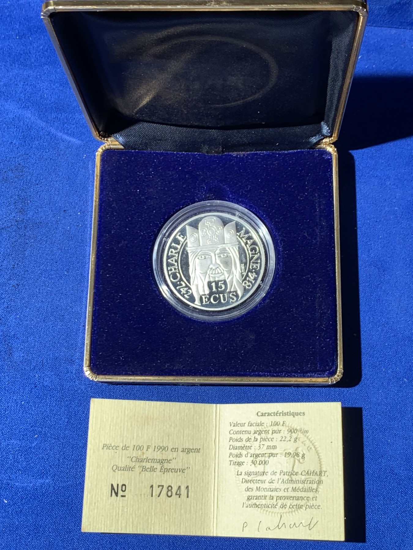 《竞宝斋》第247场-周日，周一 ，周二3场连拍 (全场包邮) 法国 1990 查理曼大帝 100法郎 加厚版银币  22.2克900银