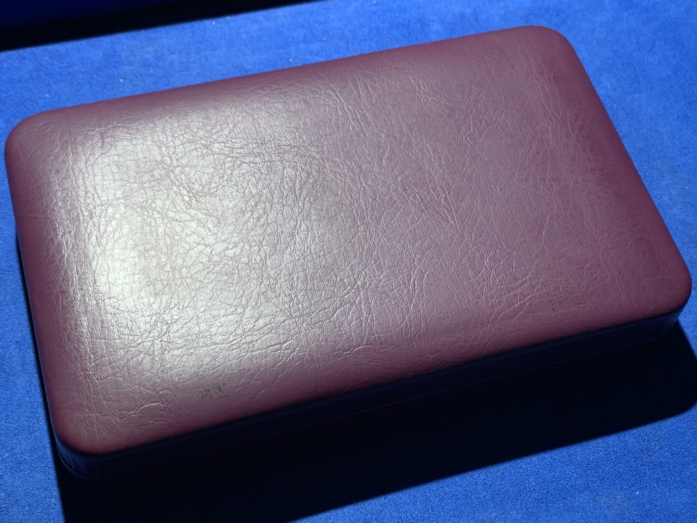 《竞宝斋》第247场-周日，周一 ，周二3场连拍 (全场包邮) 加拿大 2003 伊丽莎白二世 50周年纪念  6枚套 含5枚银币925银 详情见证书 少见品种