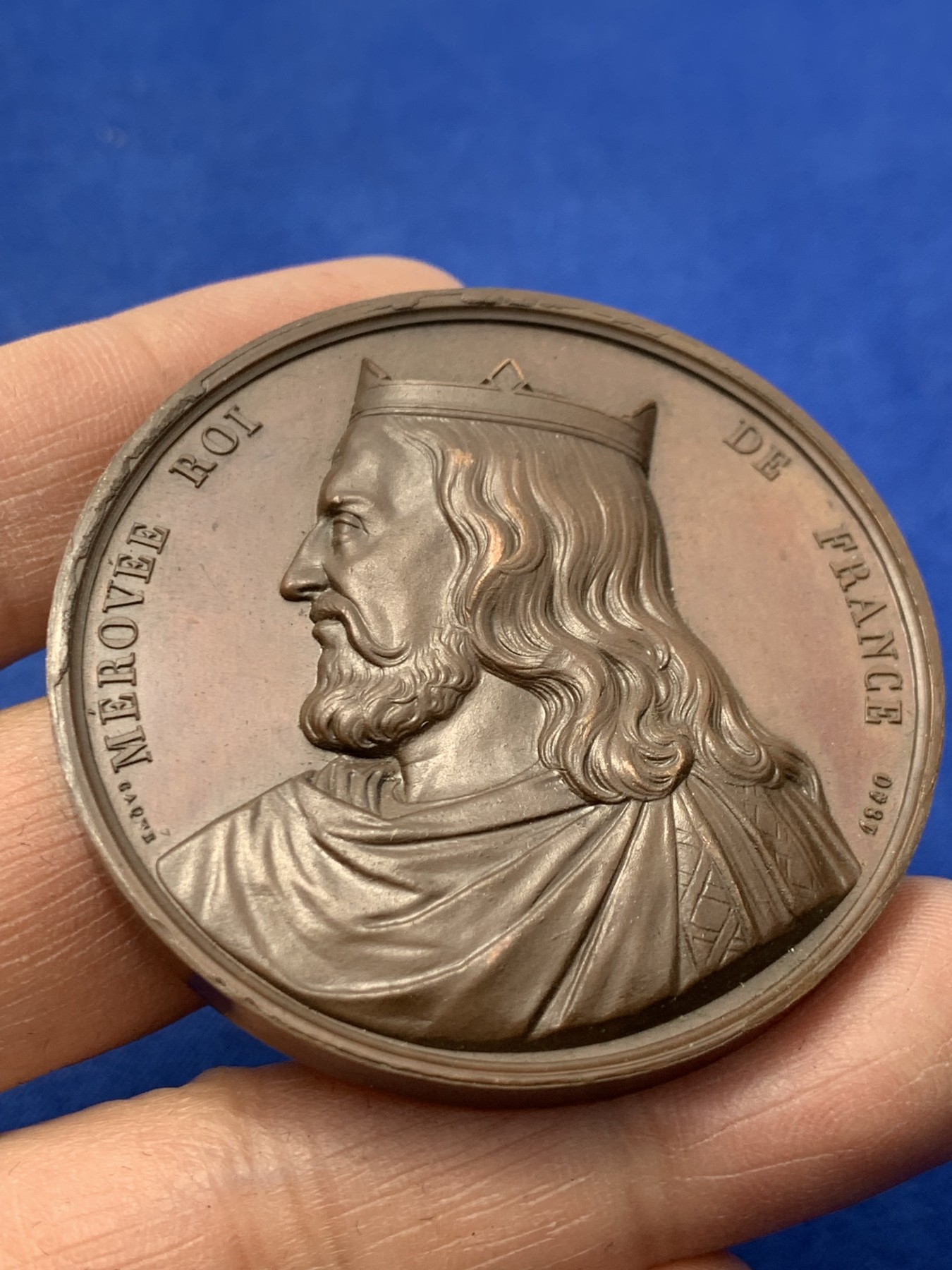 《竞宝斋》第247场-周日，周一 ，周二3场连拍 (全场包邮) 法国1840年墨洛维国王大铜章 72.2克 51.7mm