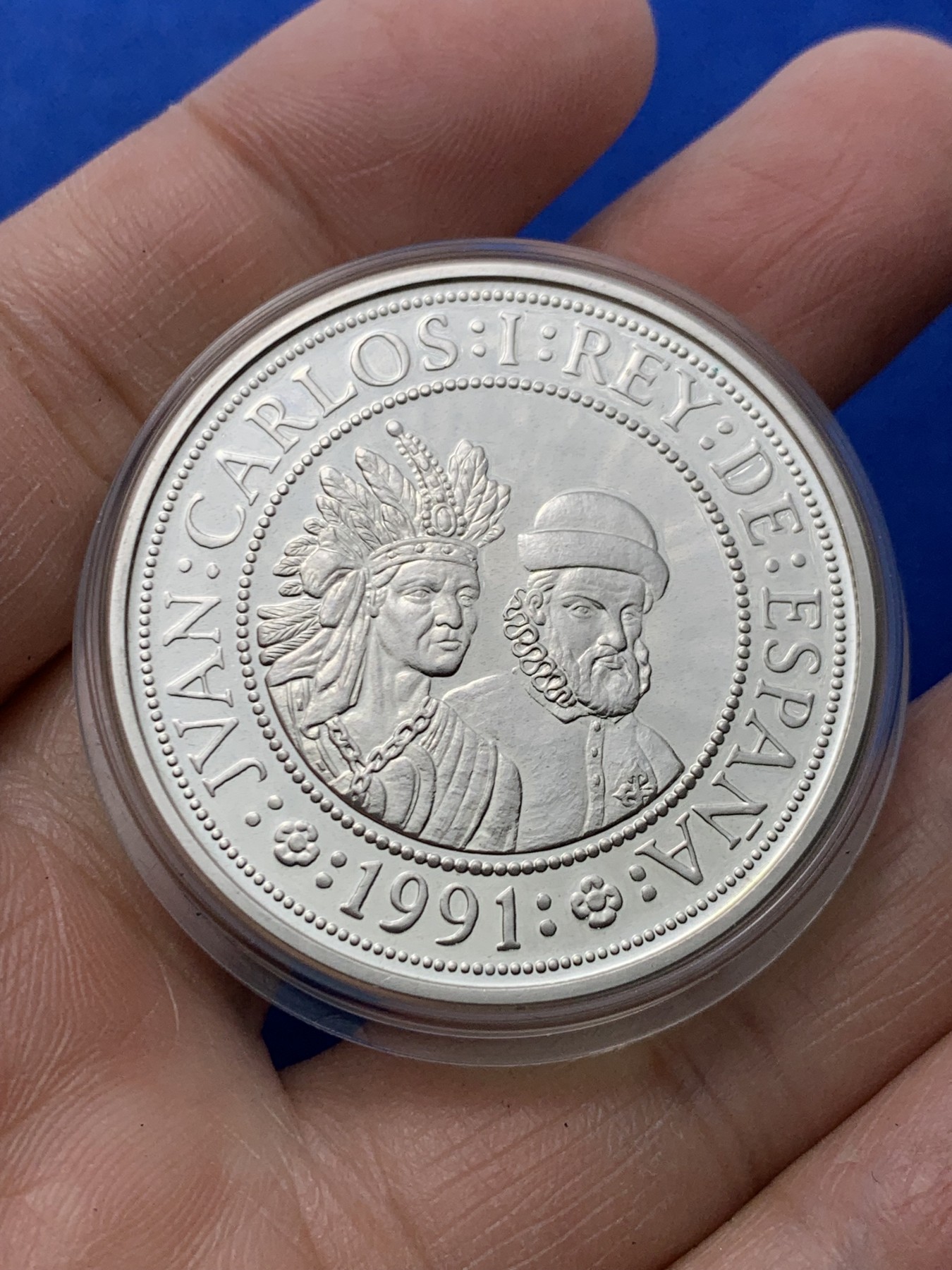 《竞宝斋》第247场-周日，周一 ，周二3场连拍 (全场包邮) 西班牙1991年 五百周年系列 5000比塞塔精制大银币 54克 925银