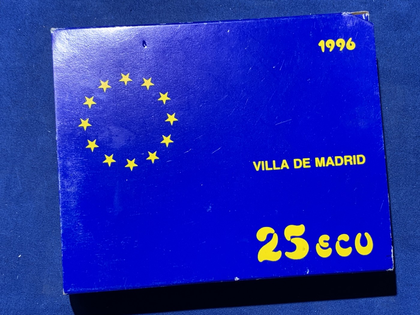 《竞宝斋》第247场-周日，周一 ，周二3场连拍 (全场包邮) 西班牙1996年25ECU银币 直径73.2mm,168.7克，925银，原木盒