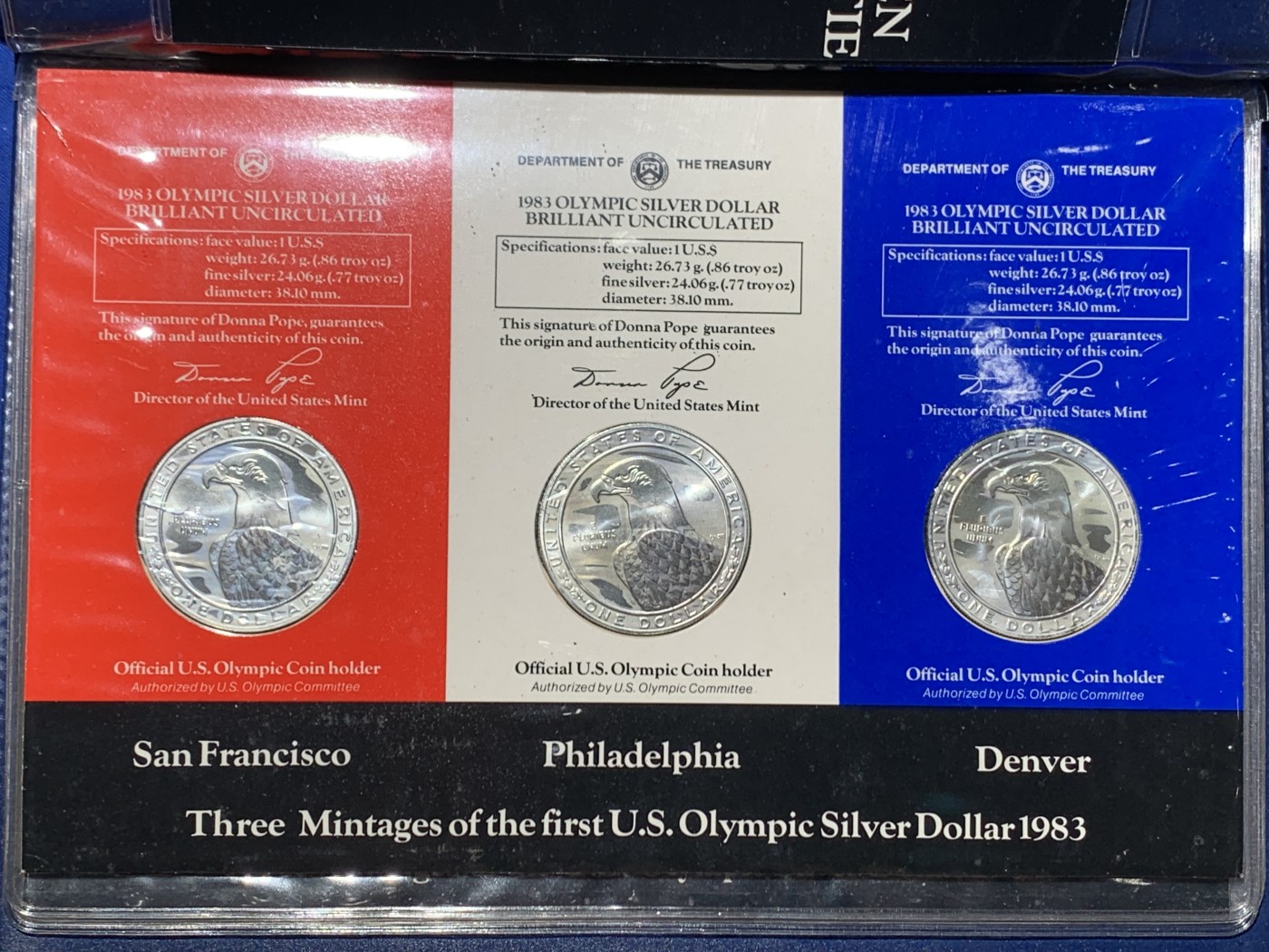 《竞宝斋》第247场-周日，周一 ，周二3场连拍 (全场包邮) 3枚一组 美国奥运册 1983年 老鹰1美元大银币 不同造币厂三枚一起 卡册带空位可放其它品种