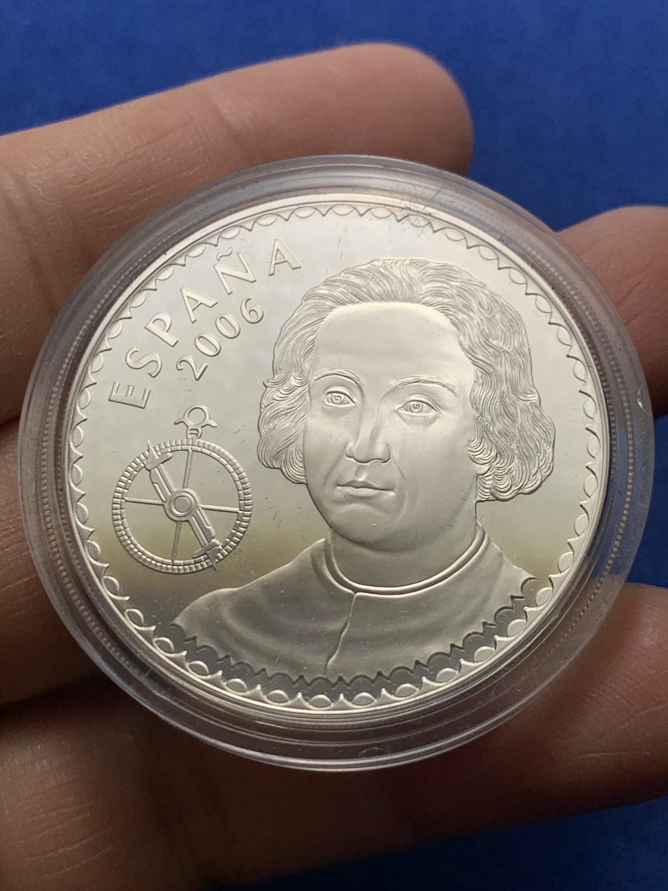 《竞宝斋》第247场-周日，周一 ，周二3场连拍 (全场包邮) 西班牙2006年哥伦布远航船队圣塔马利亚号10欧元纪念银币，27克，925银