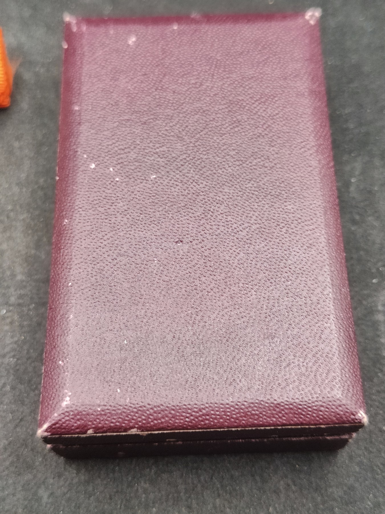 全场0元起拍 第139期 咸鱼国勋章拍卖专场 3月17日（周日）下午6：00开始 日本早期赤十字社员章银制带盒略