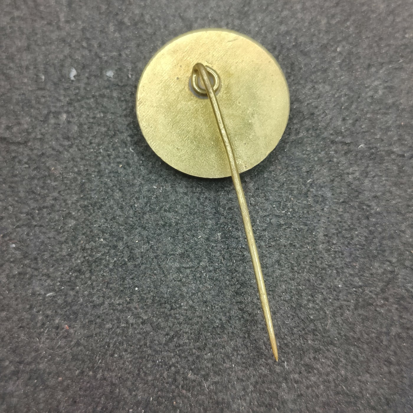 全场0元起拍 第139期 咸鱼国勋章拍卖专场 3月17日（周日）下午6：00开始 东德卡尔马克思像章