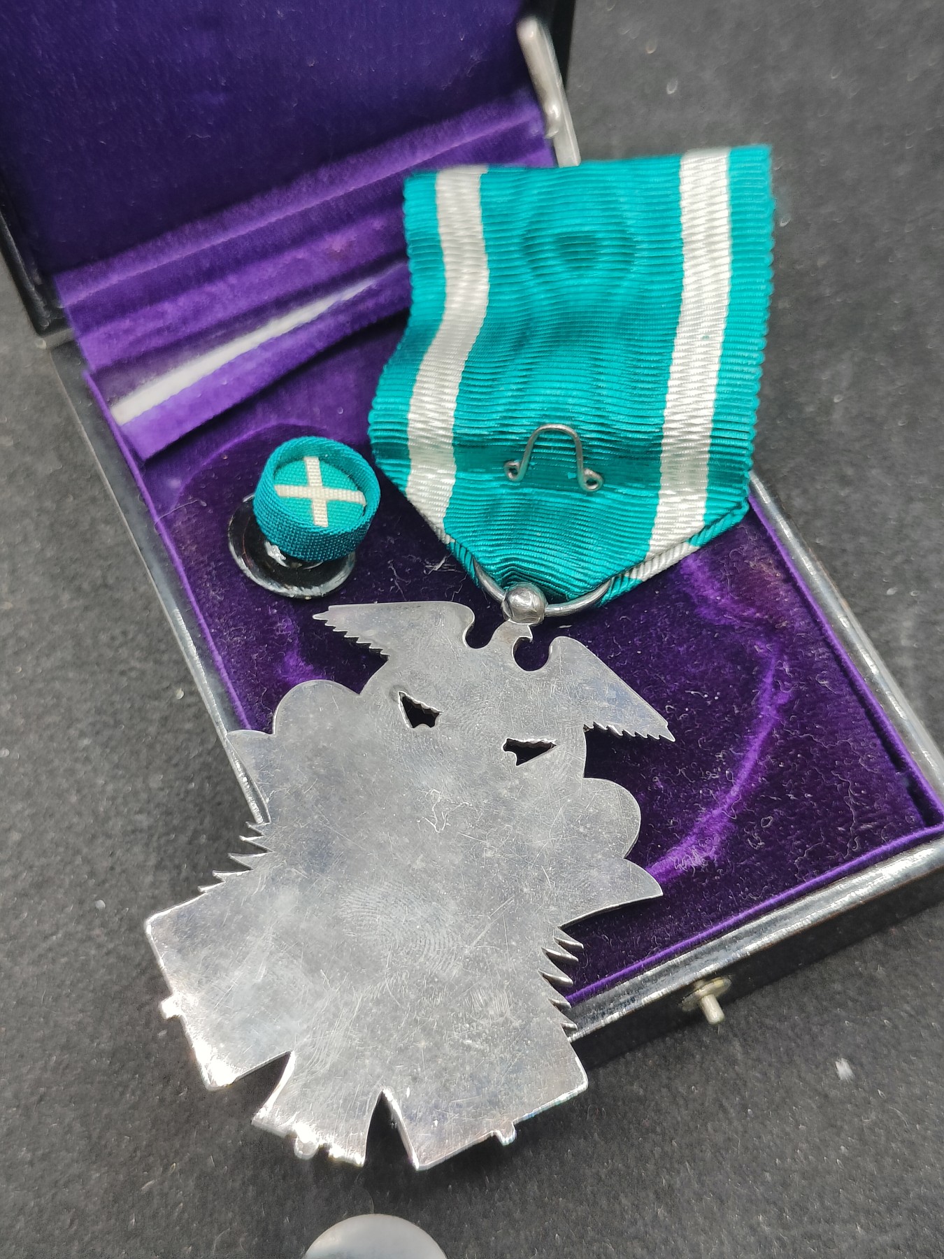 全场0元起拍 第139期 咸鱼国勋章拍卖专场 3月17日（周日）下午6：00开始 日本七级金鸱章银制带盒略