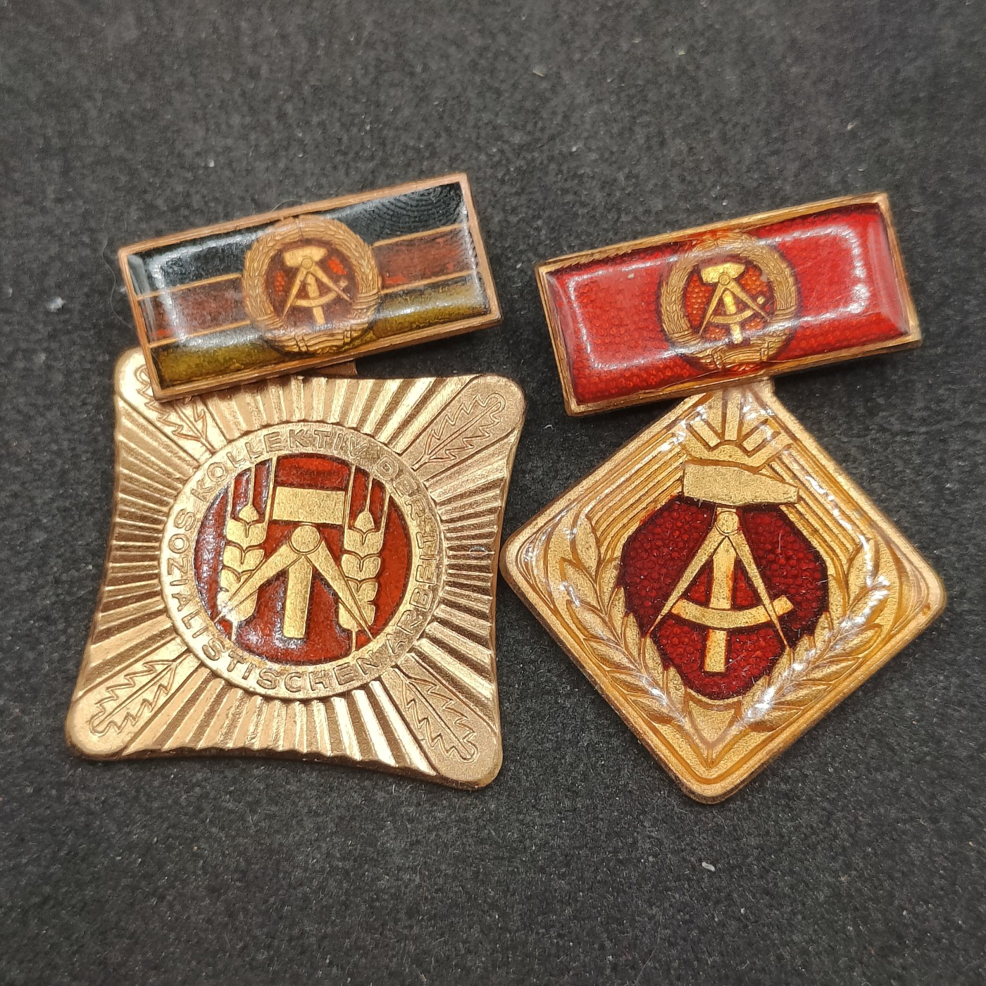 全场0元起拍 第139期 咸鱼国勋章拍卖专场 3月17日（周日）下午6：00开始 东德劳动奖章两个