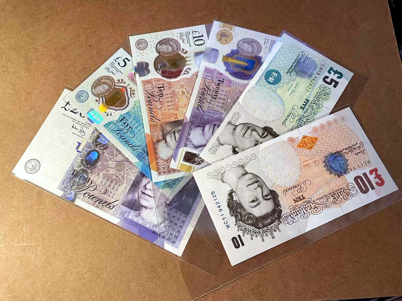 【Blue Auction】✨世界纸币精拍第445期【精】 【一组6张】英国 不同版本5-20镑一组 全新UNC