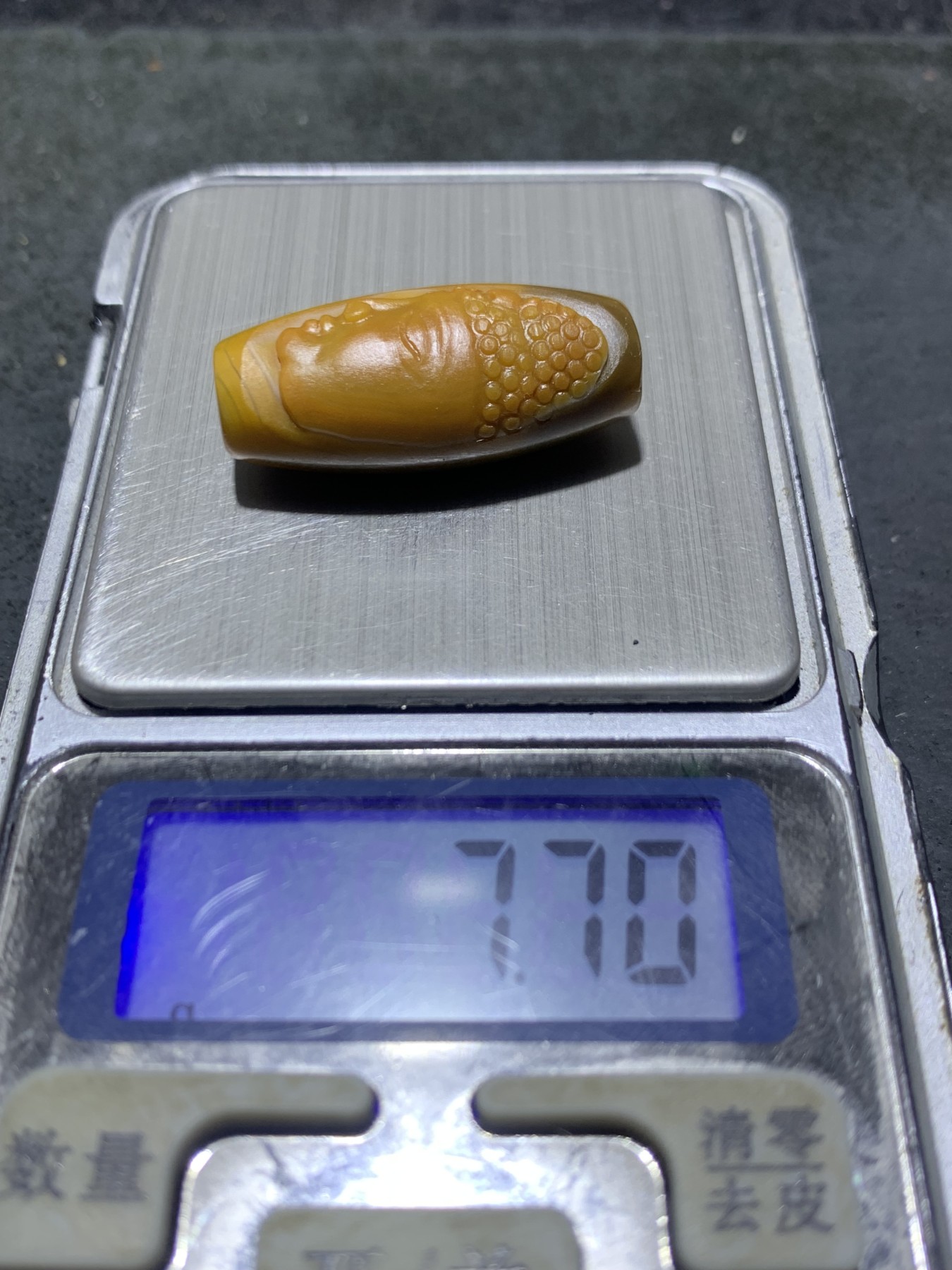 精美亚光战国红玛瑙手工雕刻一心向佛桶珠一颗！