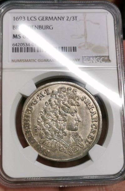 凡希社世界钱币微拍第二百六十三期 荐！1693勃兰登堡选帝侯腓特烈三世大波浪卷2/3泰勒大银NGC-MS63 黄油光，压箱底品质，N冠军分！