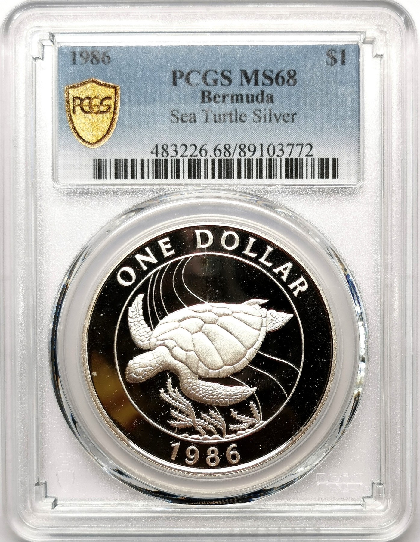 凡希社世界钱币微拍第二百六十三期 1986百慕大海龟DOLLAR大银PCGS-MS68，标签错误，实物精铸PF。