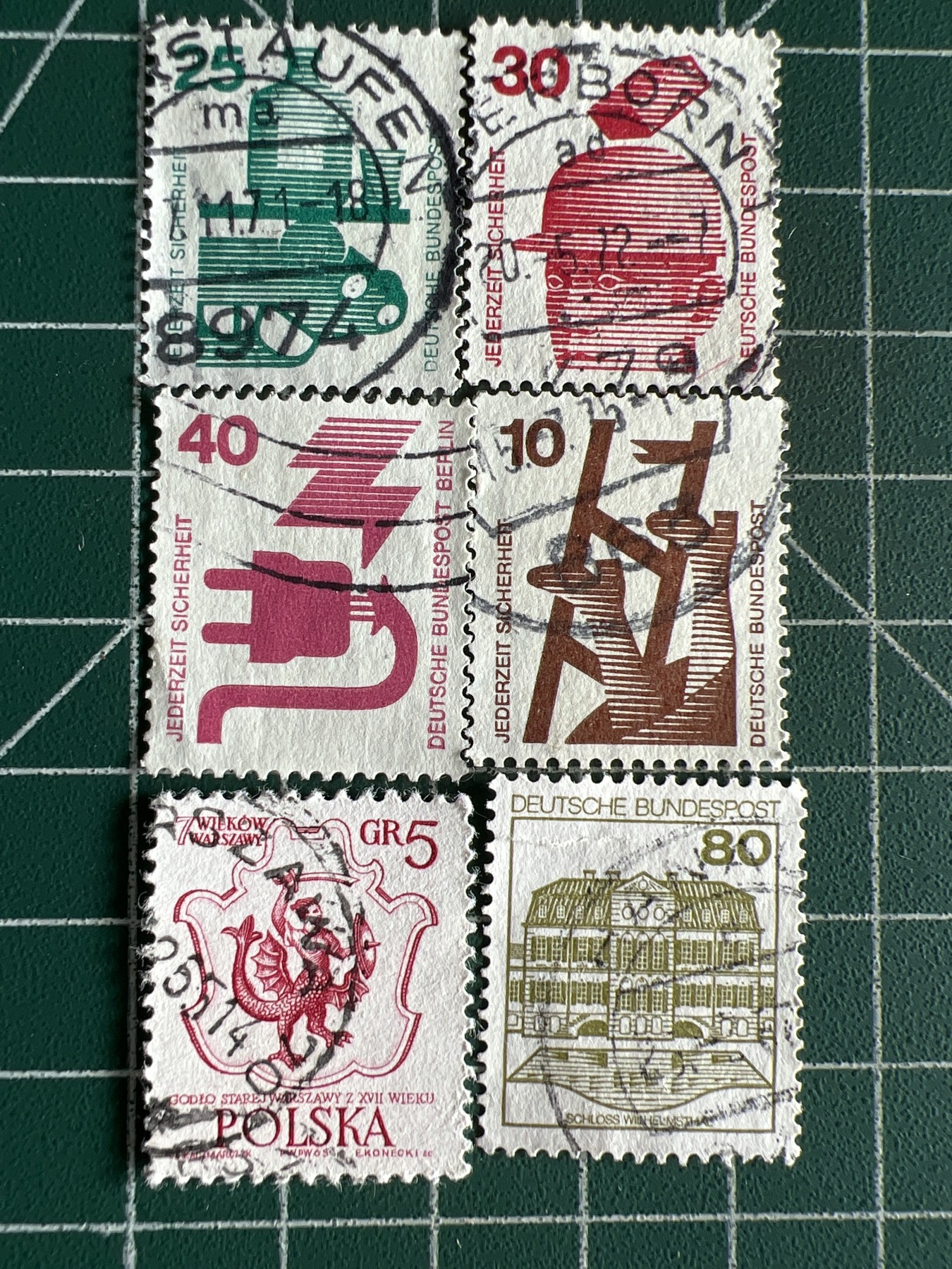 第552期 邮票、明信片专场 （无押金，捡漏，全场50包邮，偏远地区除外，接收代拍业务） 邮票