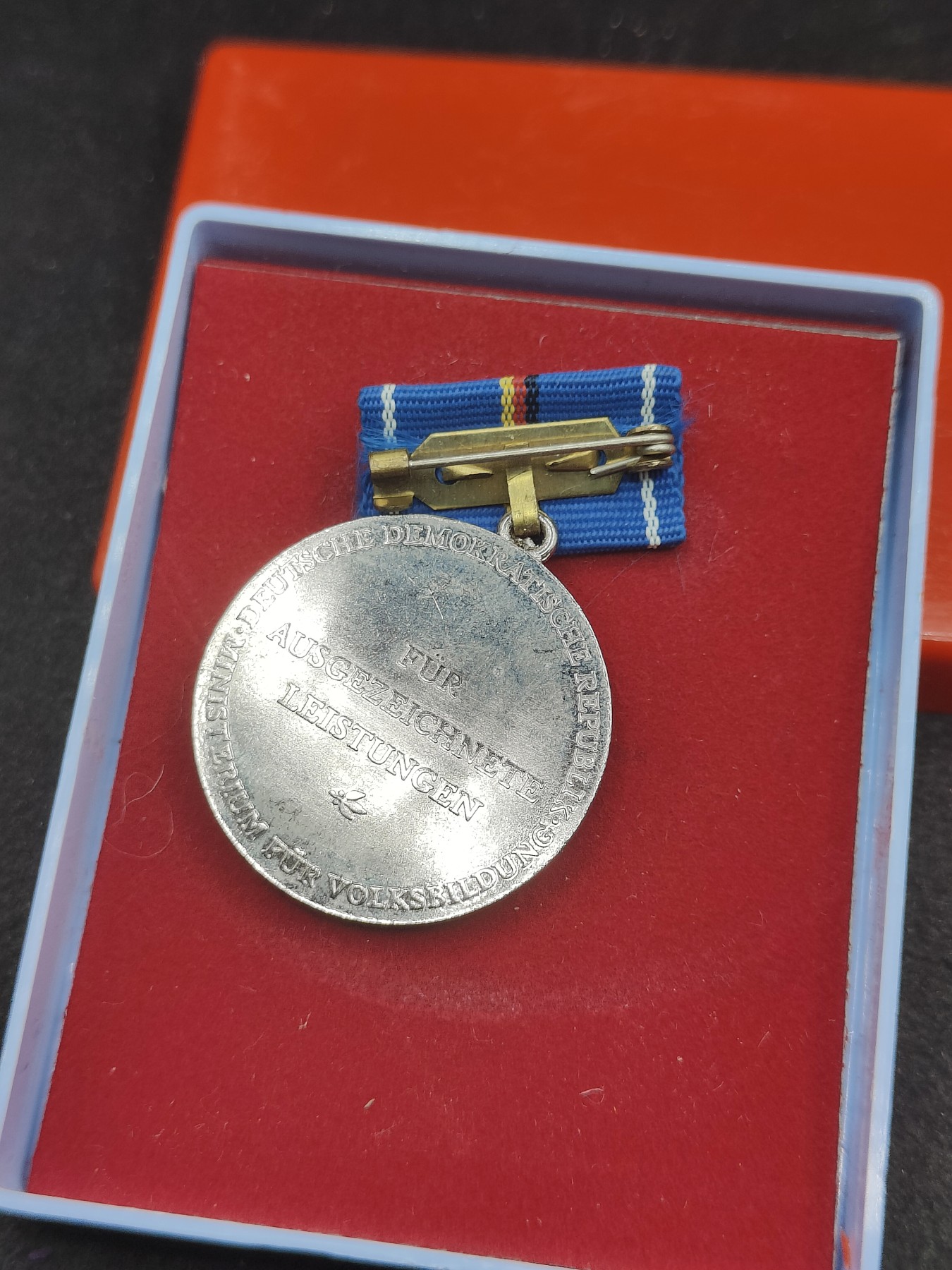 全场0元起拍 第140期 咸鱼国勋章拍卖专场 3月20日（周三）下午6：00开始 东德莱鑫奖章