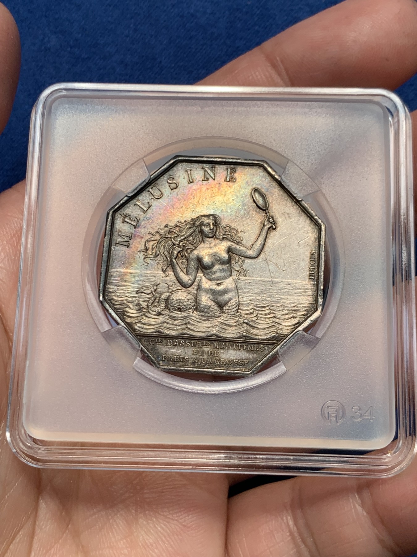 《竞宝斋》第250场-周日，周一 ，周二3场连拍 (全场包邮) 法国海上保险与贷款公司八角银jeton，彩虹包浆与海上梳洗的梅卢辛相得益彰，17.38克，33.3毫米，1832-1841油灯边铭