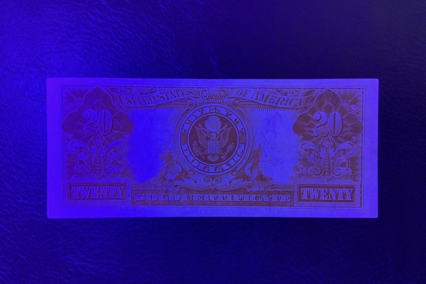 收藏联盟Quantum Auction 第331期拍卖  美国联邦1922年20美元黄金券 非全新 品相如图 稀少 头像顶部有个小针孔 号码无347