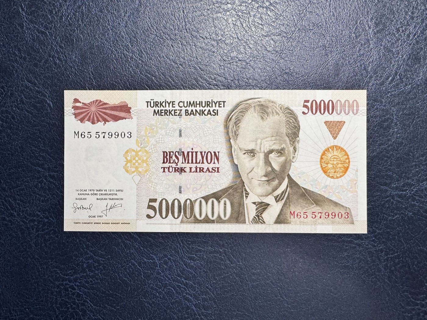 收藏联盟Quantum Auction 第331期拍卖  土耳其1997年5000000里拉 品相全新UNC  号码无4 国父凯末尔