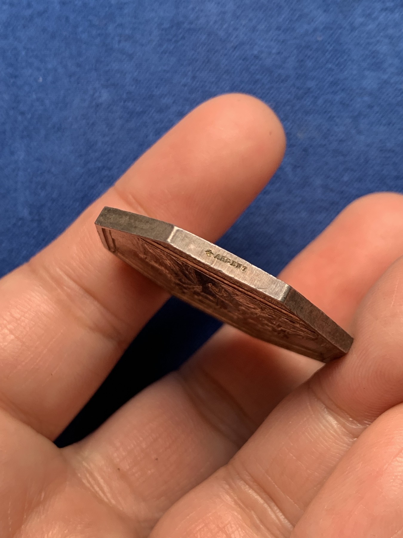 《竞宝斋》第250场-周日，周一 ，周二3场连拍 (全场包邮) 法国八角银章，巴黎火灾保险公司，22.81g，35.8mm，蜜蜂边铭