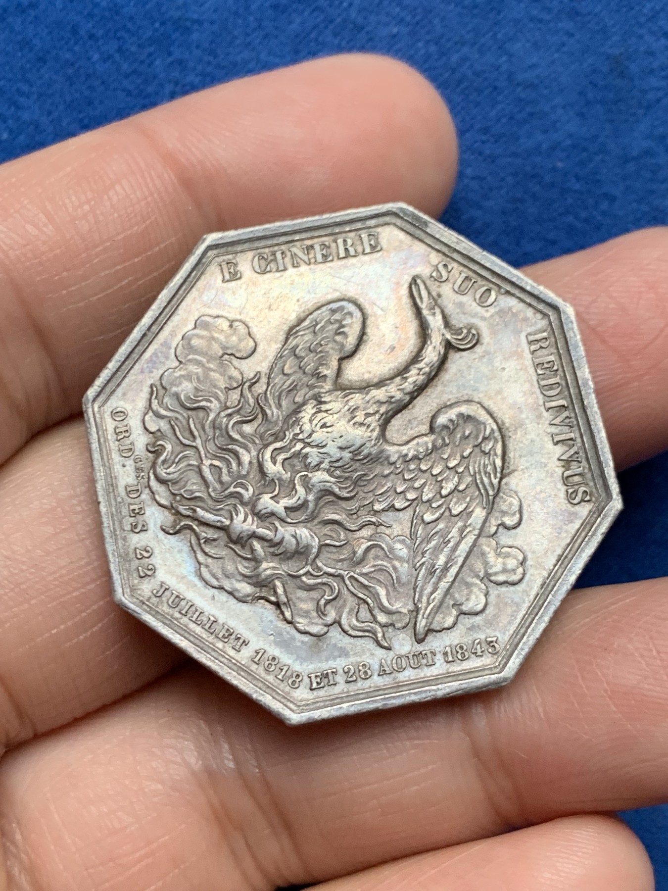 《竞宝斋》第250场-周日，周一 ，周二3场连拍 (全场包邮) 法国八角银质jeton，大版凤凰，塞纳河火灾保险公司，22.97g，36.3mm，蜜蜂边铭