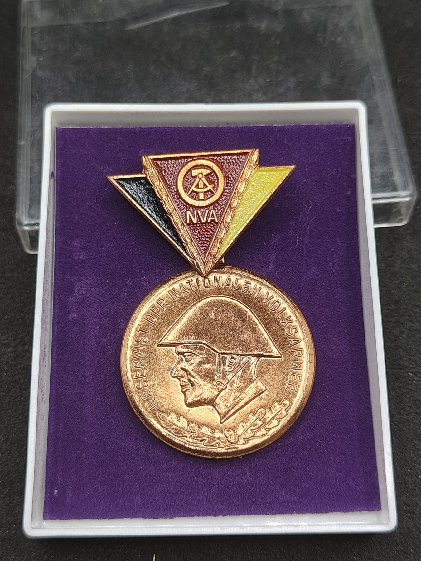 全场0元起拍 第140期 咸鱼国勋章拍卖专场 3月20日（周三）下午6：00开始 东德人民军 预备役证章