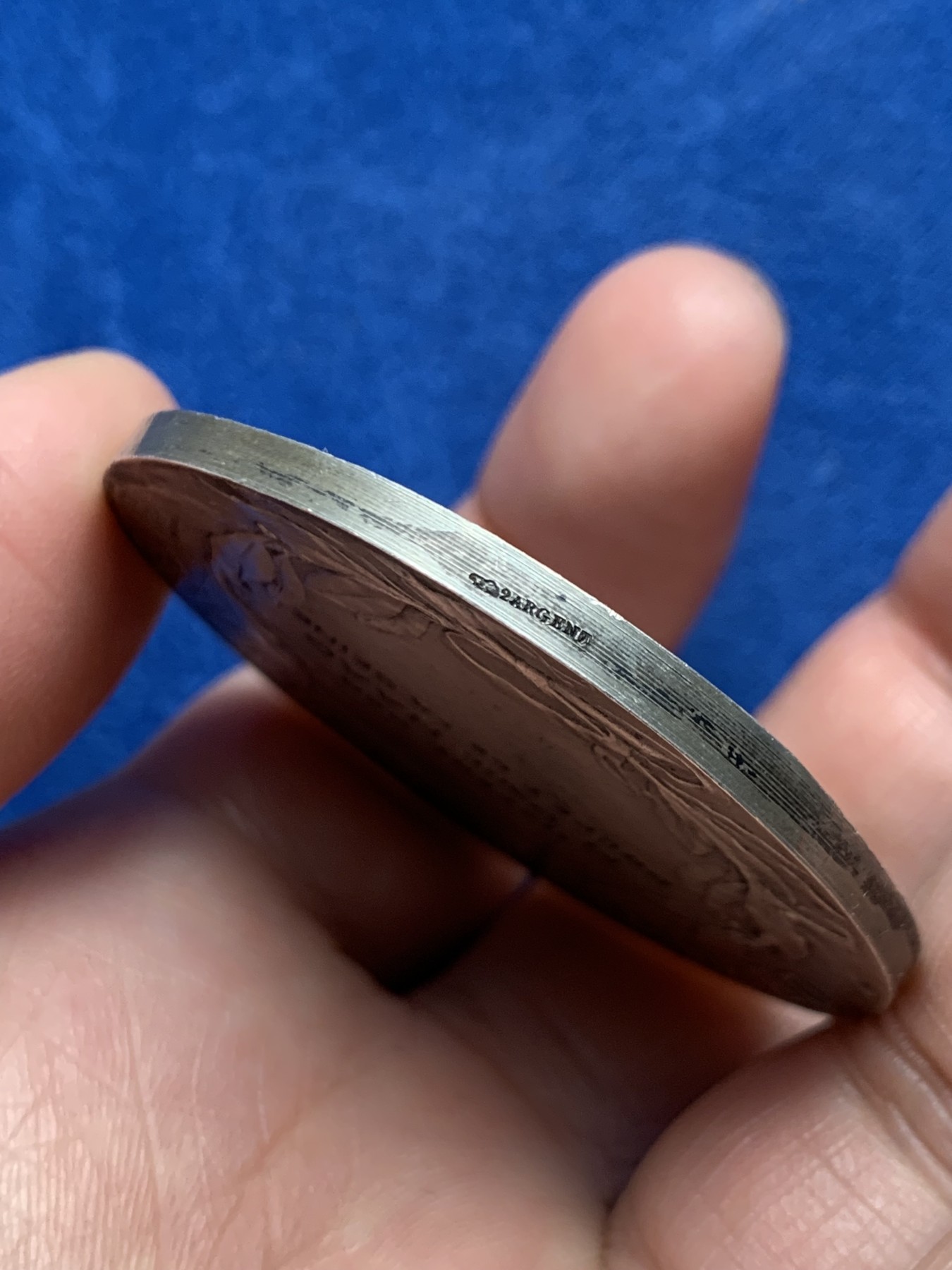 《竞宝斋》第250场-周日，周一 ，周二3场连拍 (全场包邮) 法国银章，巴黎市政厅，由塞纳河省长保罗·哈格提供，61.73g，50.2mm，丰饶角2银标