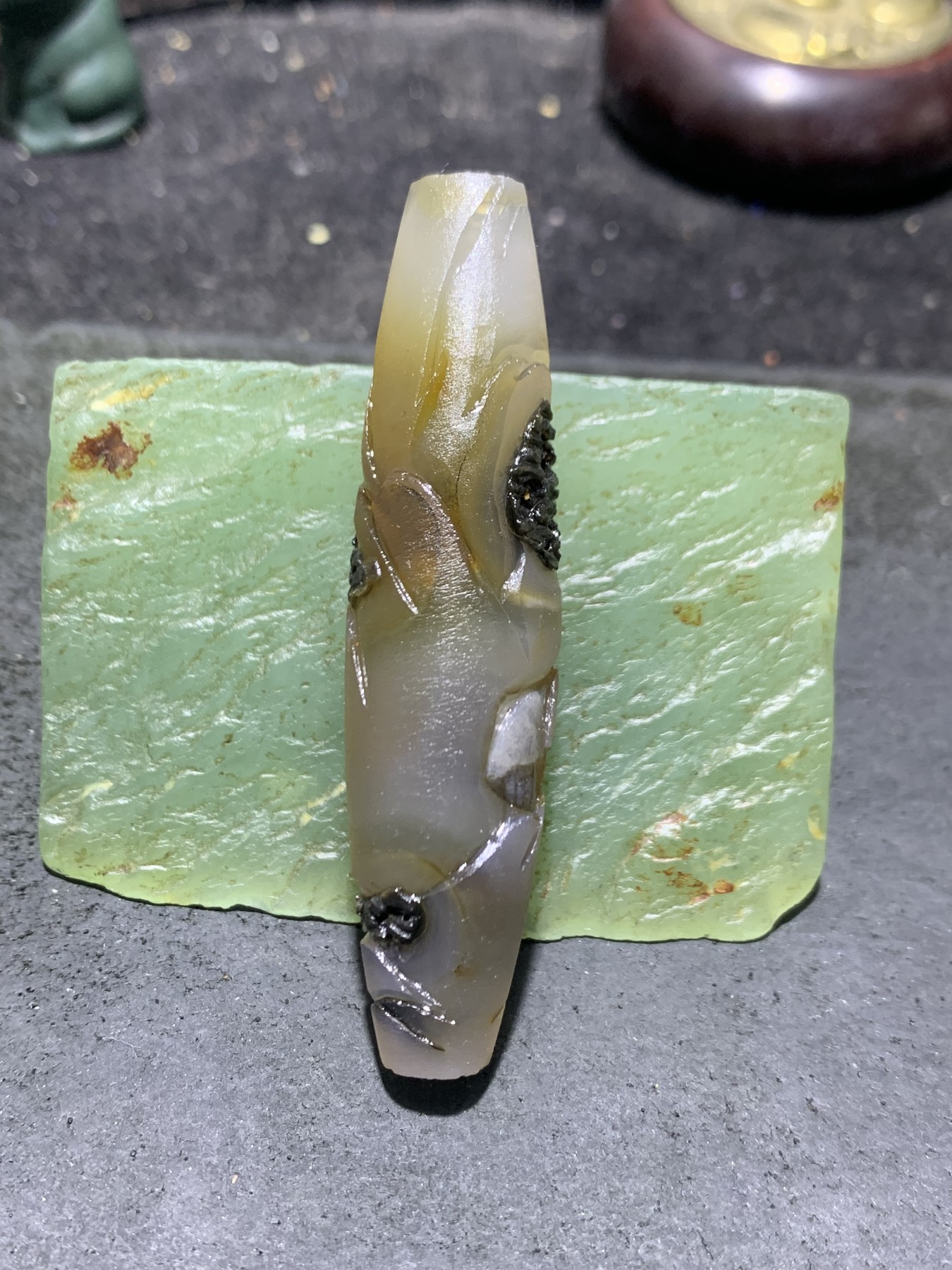 精美亚光高玉化巴西玛瑙手工俏色巧雕田园风光大吊坠（把件）一个！