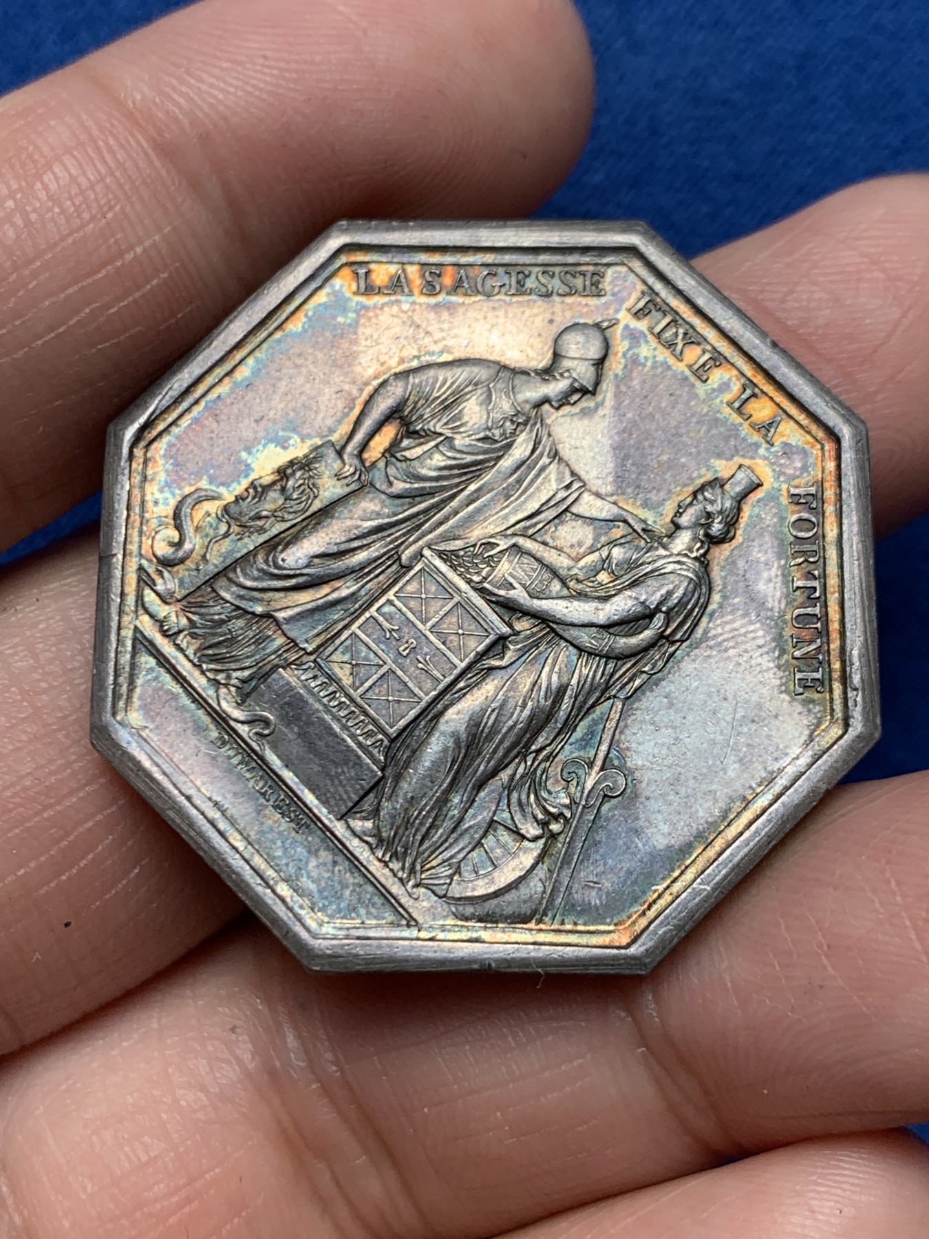 《竞宝斋》第250场-周日，周一 ，周二3场连拍 (全场包邮) 法国JETON银制八角，法兰西银行，铭文：智慧决定财富，24.36g，36.5mm，早期无边铭