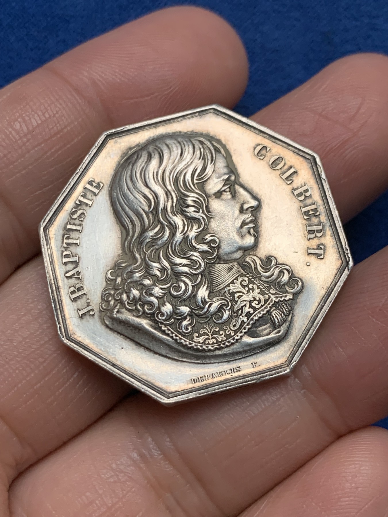 《竞宝斋》第250场-周日，周一 ，周二3场连拍 (全场包邮) 法国八角银章，亚眠商会，国务大臣让-巴蒂斯特·科尔伯特，17.93g，33.6mm，蜜蜂边铭