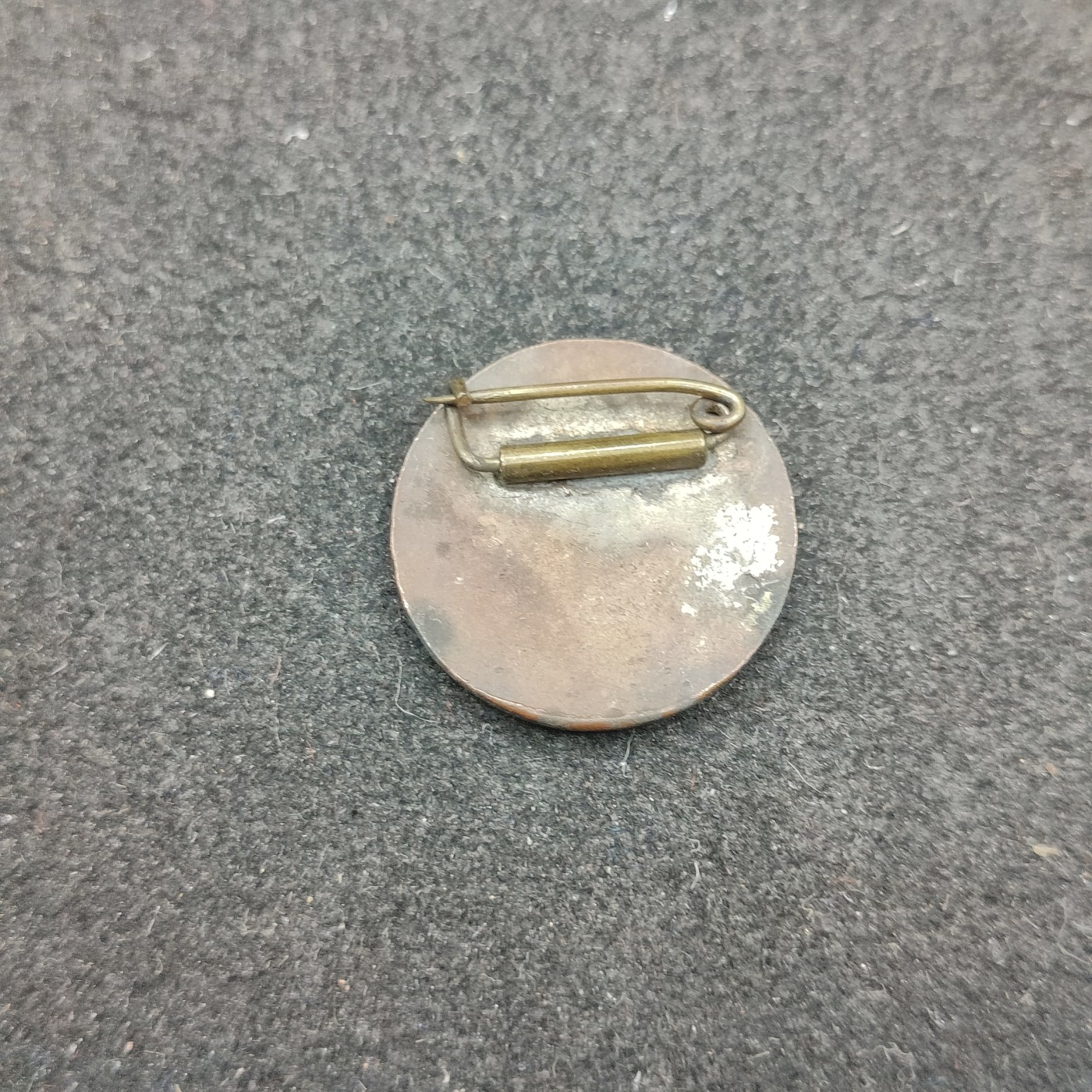 全场0元起拍 第140期 咸鱼国勋章拍卖专场 3月20日（周三）下午6：00开始 日本西筑地珐琅章