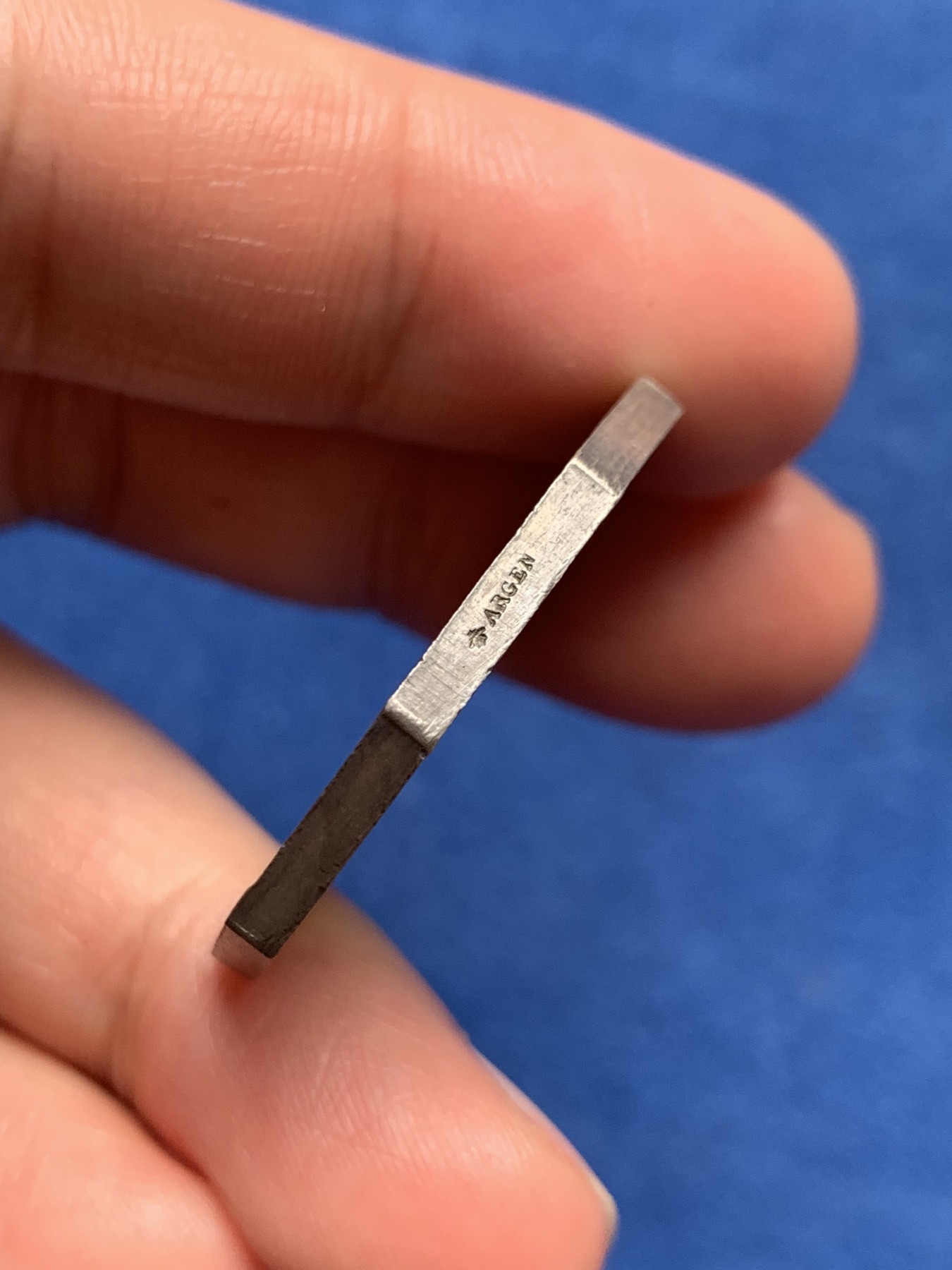 《竞宝斋》第250场-周日，周一 ，周二3场连拍 (全场包邮) 法国1860-1879八角银质代币，塞纳省机构负责，查理大帝 蜜蜂边铭 重量15.17克，直径31毫米