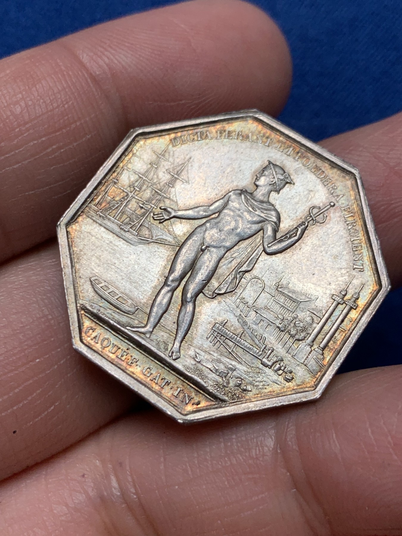 《竞宝斋》第250场-周日，周一 ，周二3场连拍 (全场包邮) 法国八角银章，波尔多商会，12.35g，30.5mm，蜜蜂边铭，黄油包浆